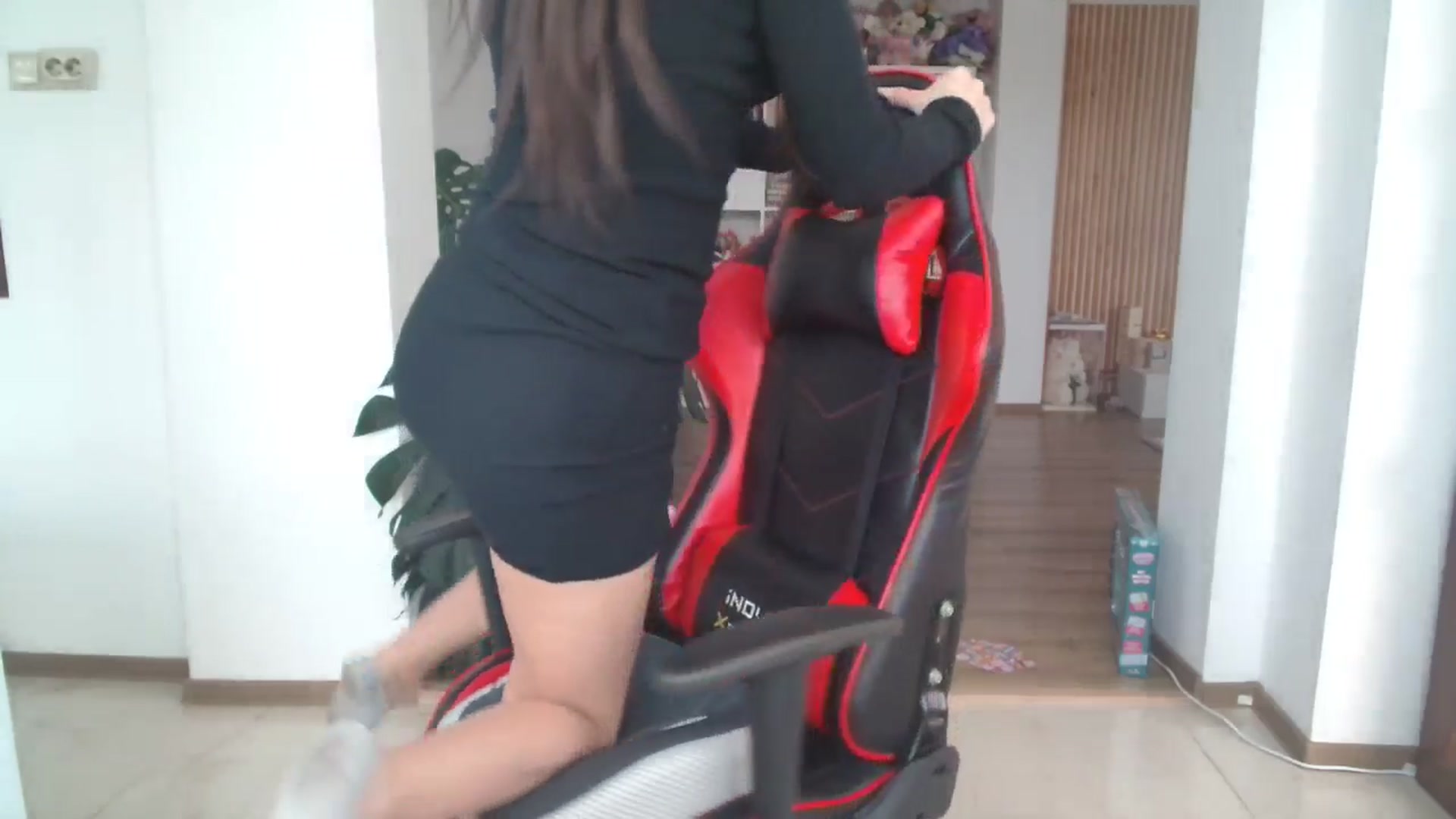 Gallery image thumbnail from Kandy_C's myfreecams stream on, 04/23/2024, 11:19 image 13 of 20