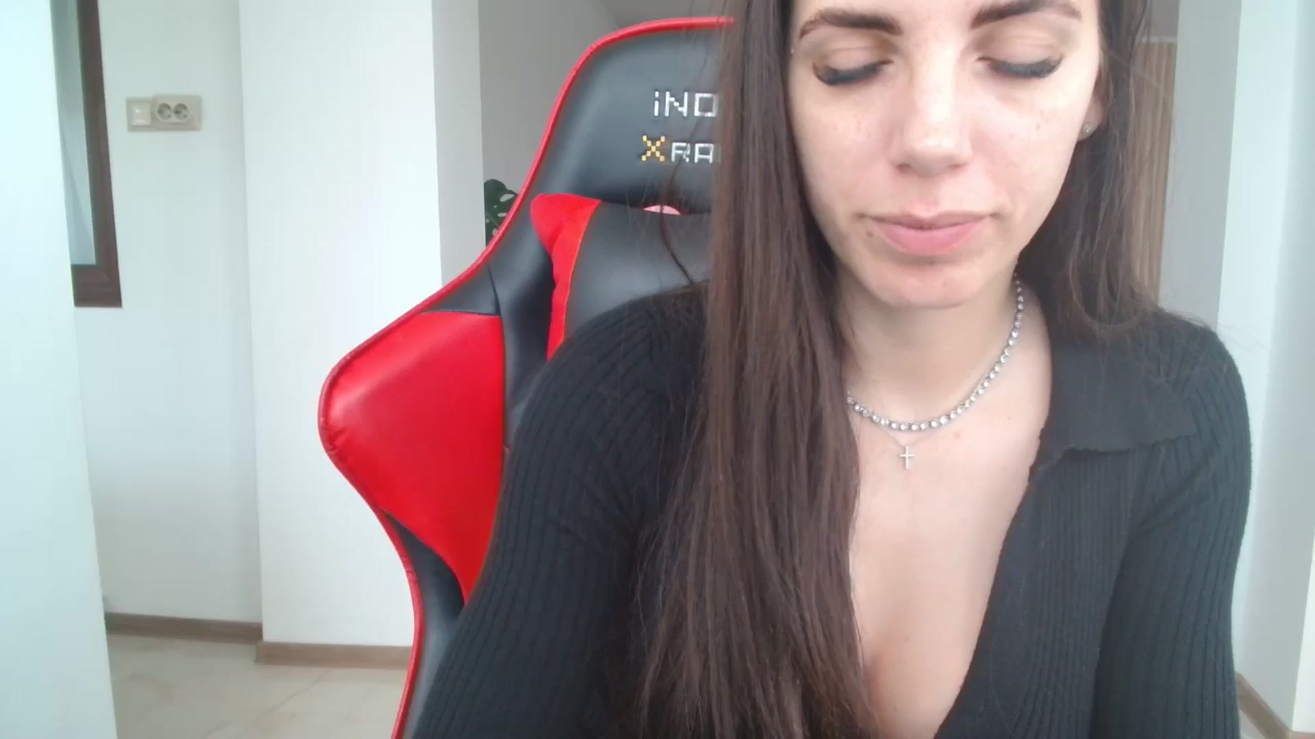 Gallery image thumbnail from Kandy_C's myfreecams stream on, 04/23/2024, 13:14 image 5 of 20