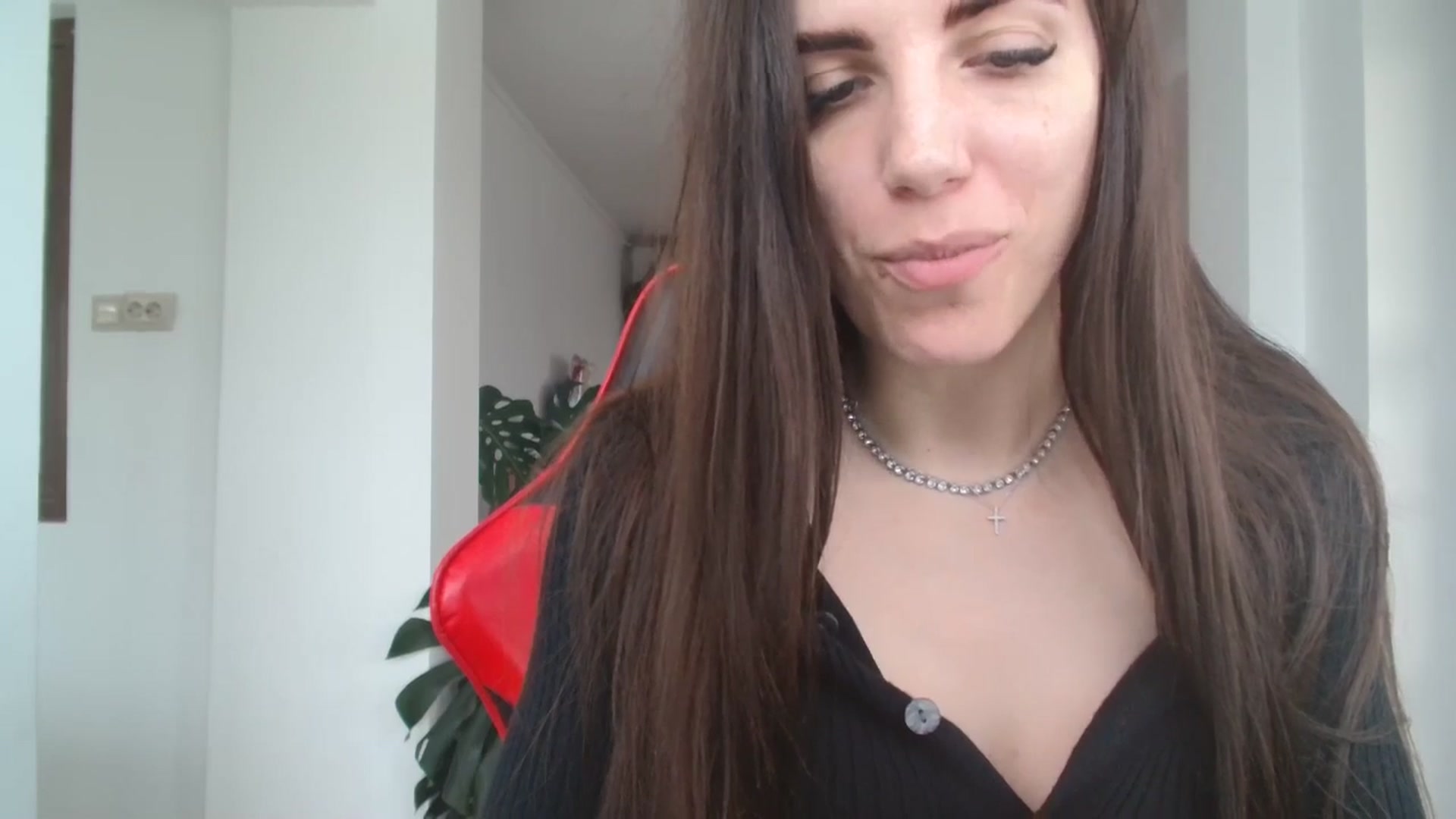 Gallery image thumbnail from Kandy_C's myfreecams stream on, 04/23/2024, 13:14 image 12 of 20