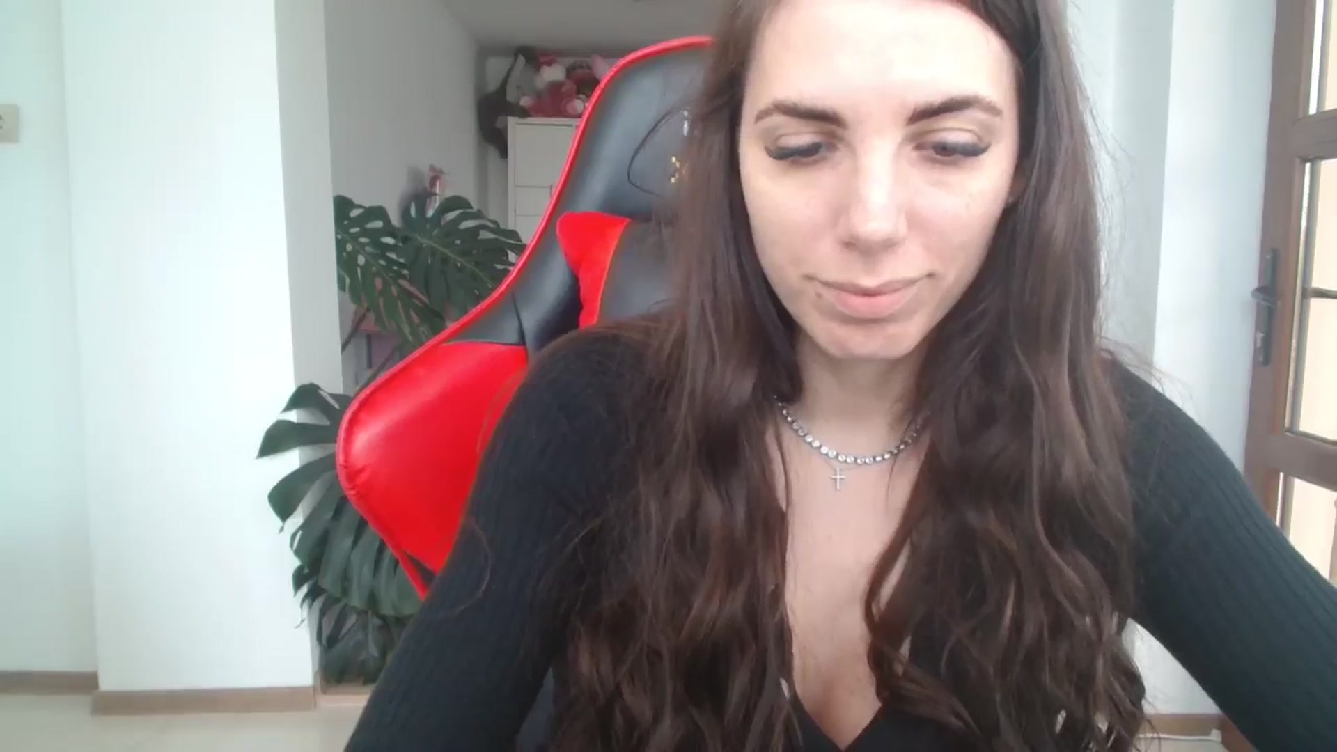 Gallery image thumbnail from Kandy_C's myfreecams stream on, 04/25/2024, 12:09 image 18 of 20