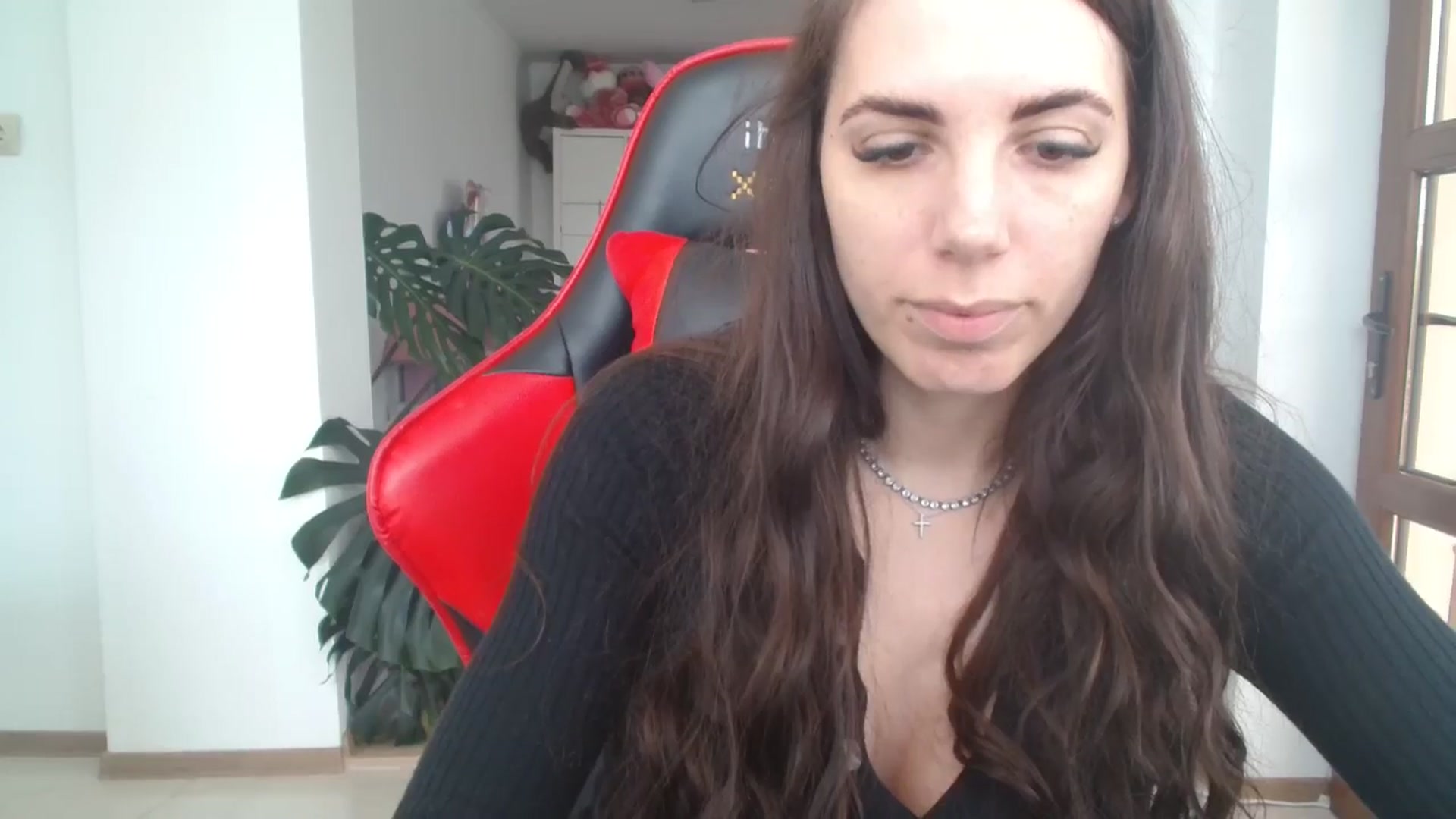 Gallery image thumbnail from Kandy_C's myfreecams stream on, 04/25/2024, 12:09 image 16 of 20