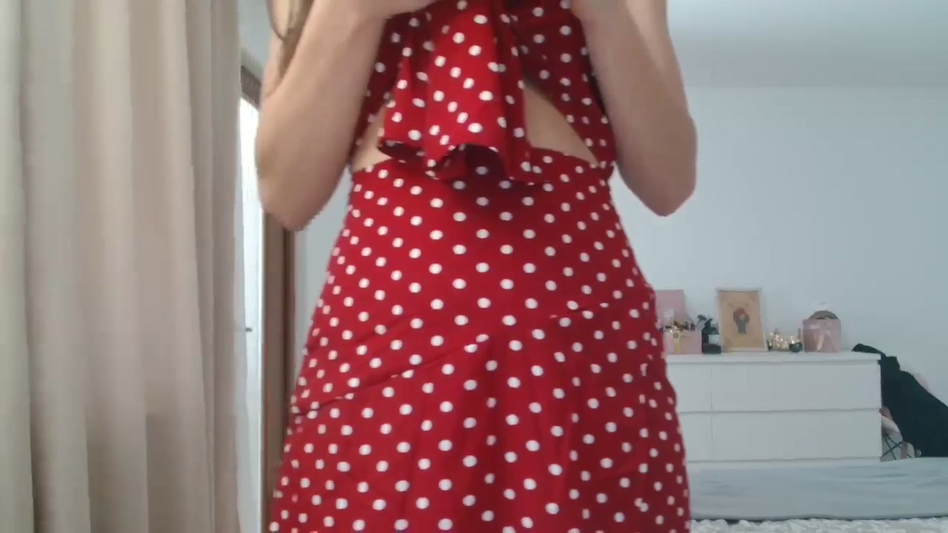 Gallery image thumbnail from Kandy_C's myfreecams stream on, 05/24/2024, 10:57 image 4 of 20