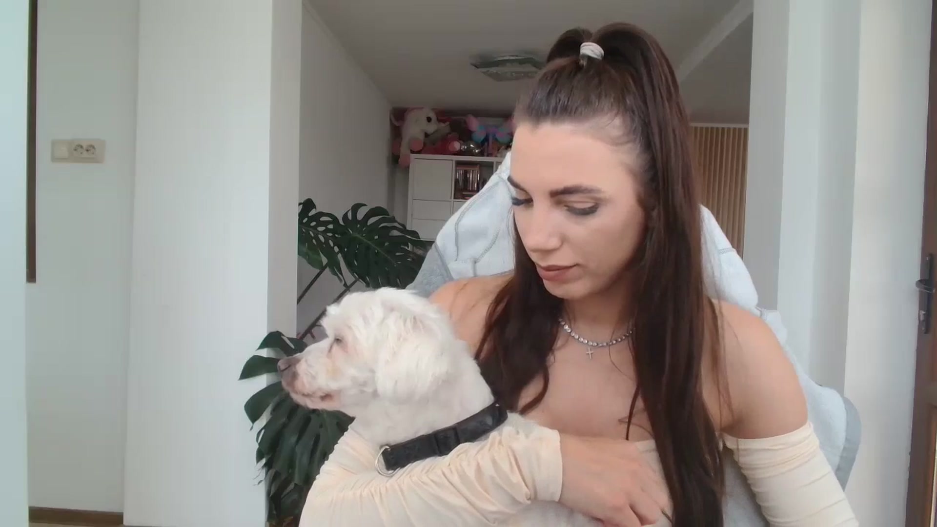 Gallery image thumbnail from Kandy_C's myfreecams stream on, 05/29/2024, 10:51 image 2 of 20