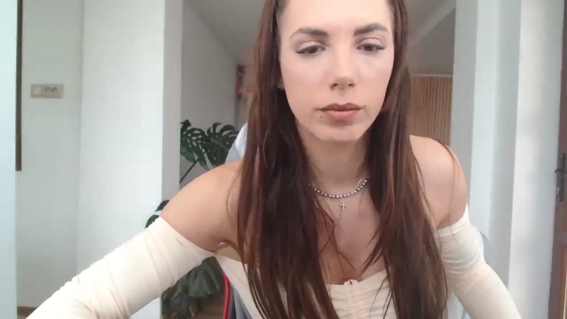 Gallery image thumbnail from Kandy_C's myfreecams stream on, 05/29/2024, 10:51 image 4 of 20