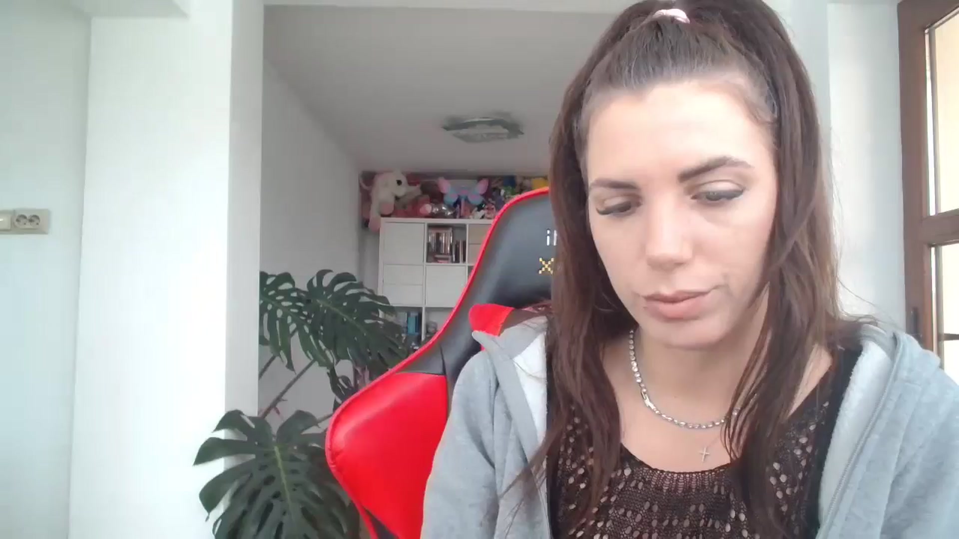 Gallery image thumbnail from Kandy_C's myfreecams stream on, 05/30/2024, 11:45 image 1 of 20