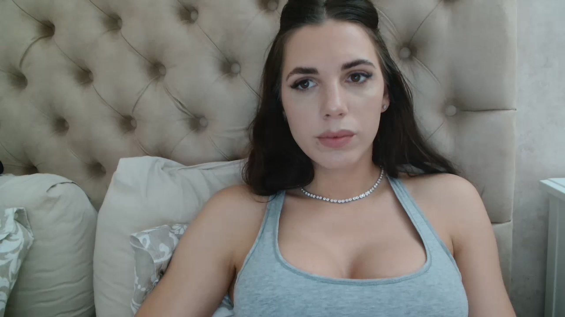 Gallery image thumbnail from Kandy_C's myfreecams stream on, 06/04/2024, 10:54 image 18 of 20