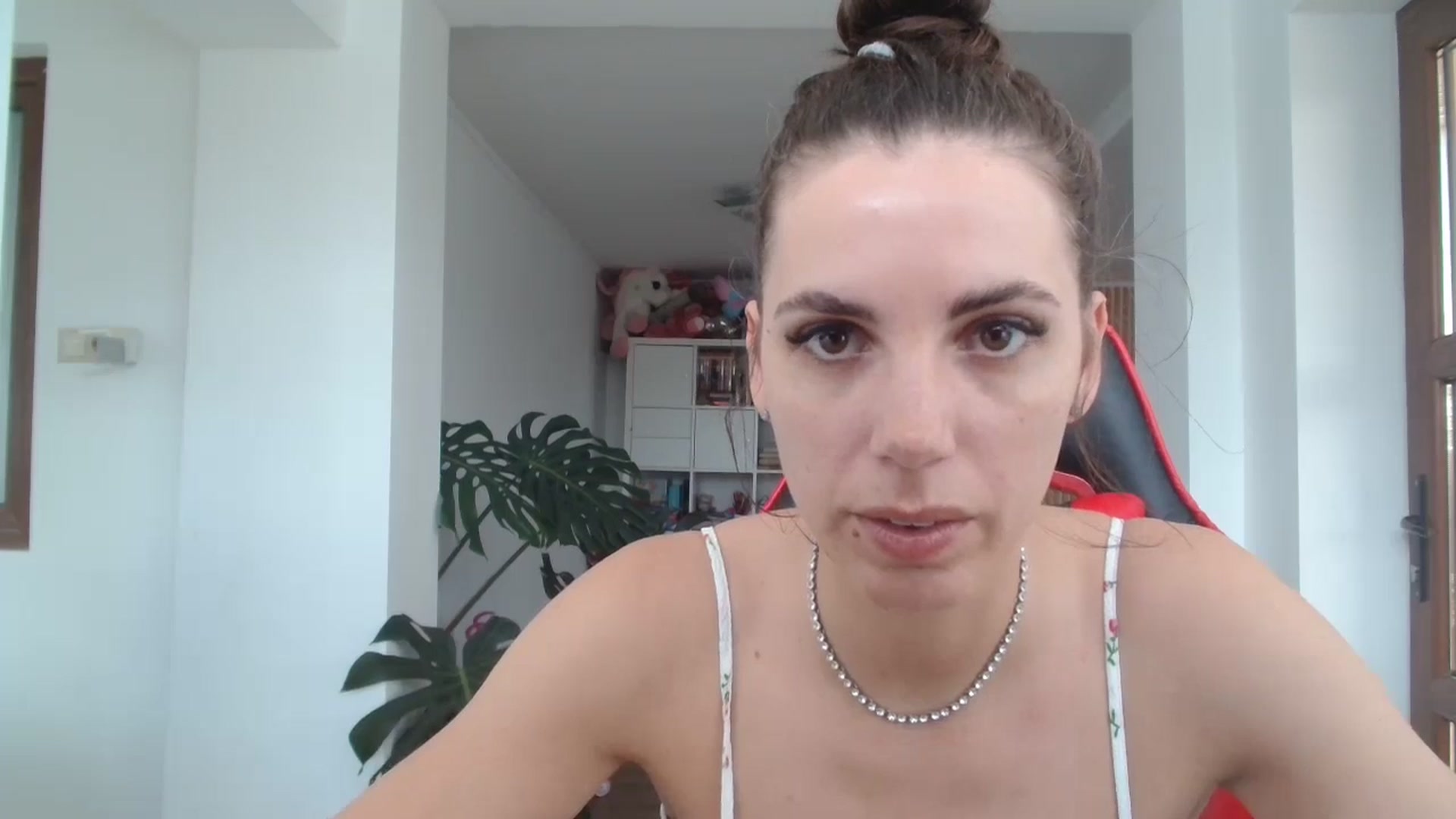 Gallery image thumbnail from Kandy_C's myfreecams stream on, 06/06/2024, 13:27 image 11 of 20