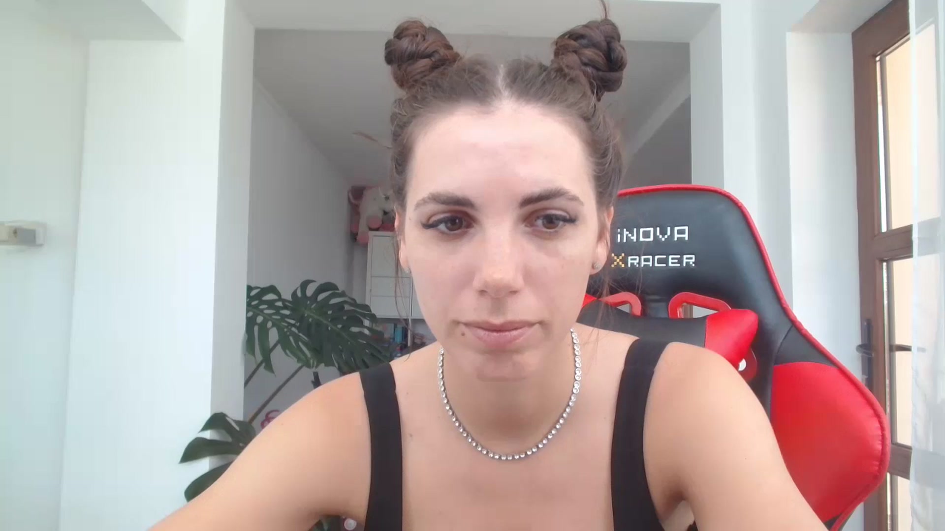 Gallery image thumbnail from Kandy_C's myfreecams stream on, 06/07/2024, 11:51 image 10 of 20