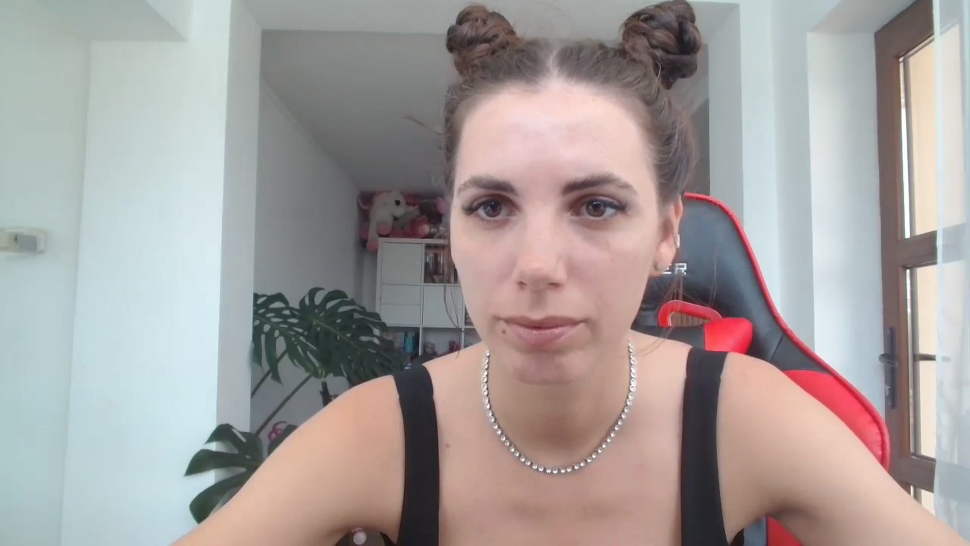 Gallery image thumbnail from Kandy_C's myfreecams stream on, 06/07/2024, 11:51 image 6 of 20