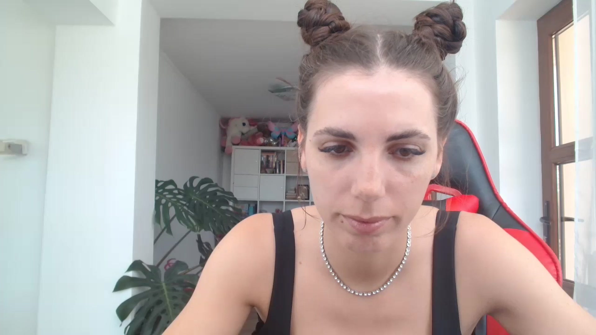 Gallery image thumbnail from Kandy_C's myfreecams stream on, 06/07/2024, 11:51 image 8 of 20