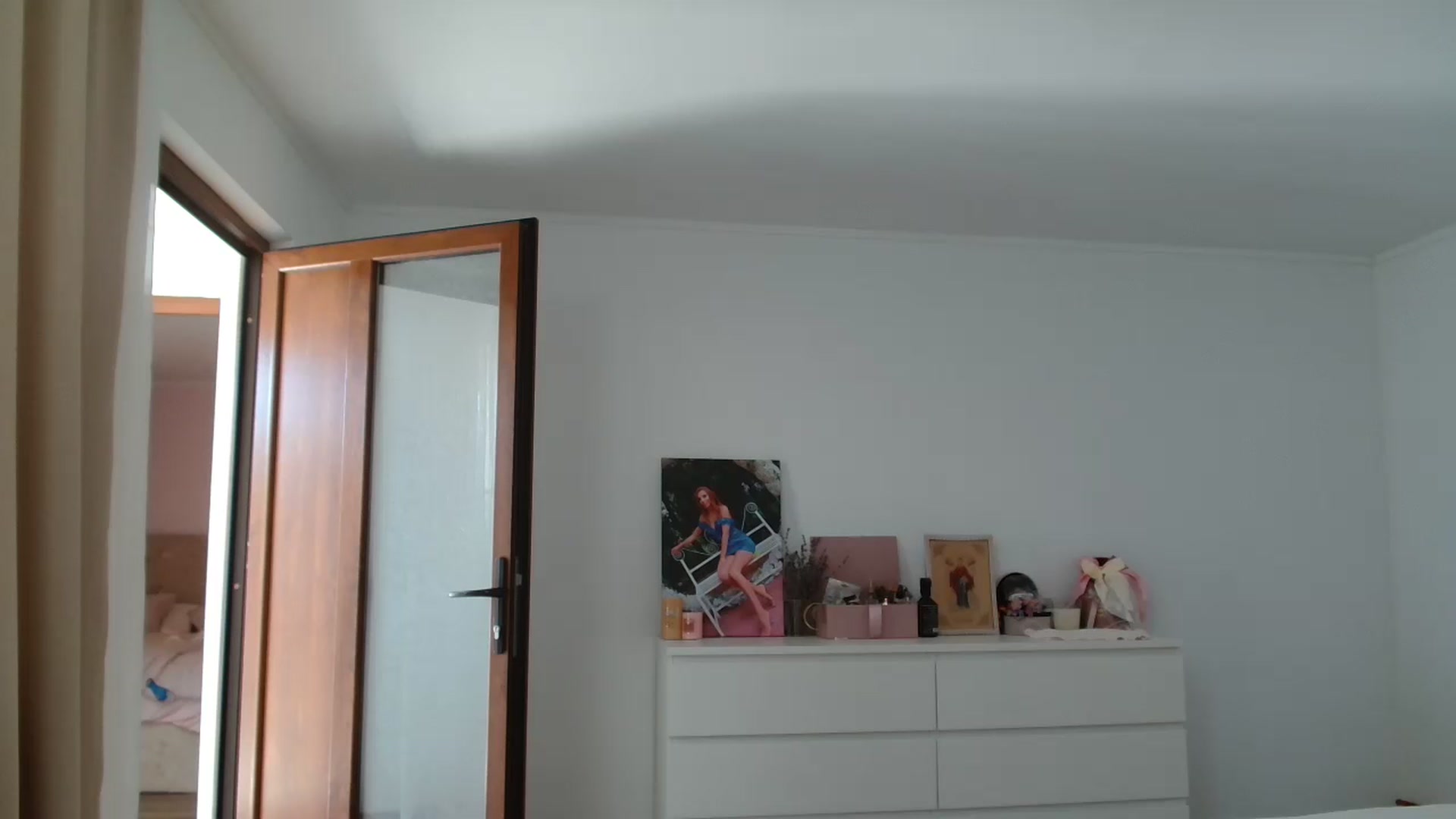 Gallery image thumbnail from Kandy_C's myfreecams stream on, 08/13/2024, 11:37 image 2 of 20