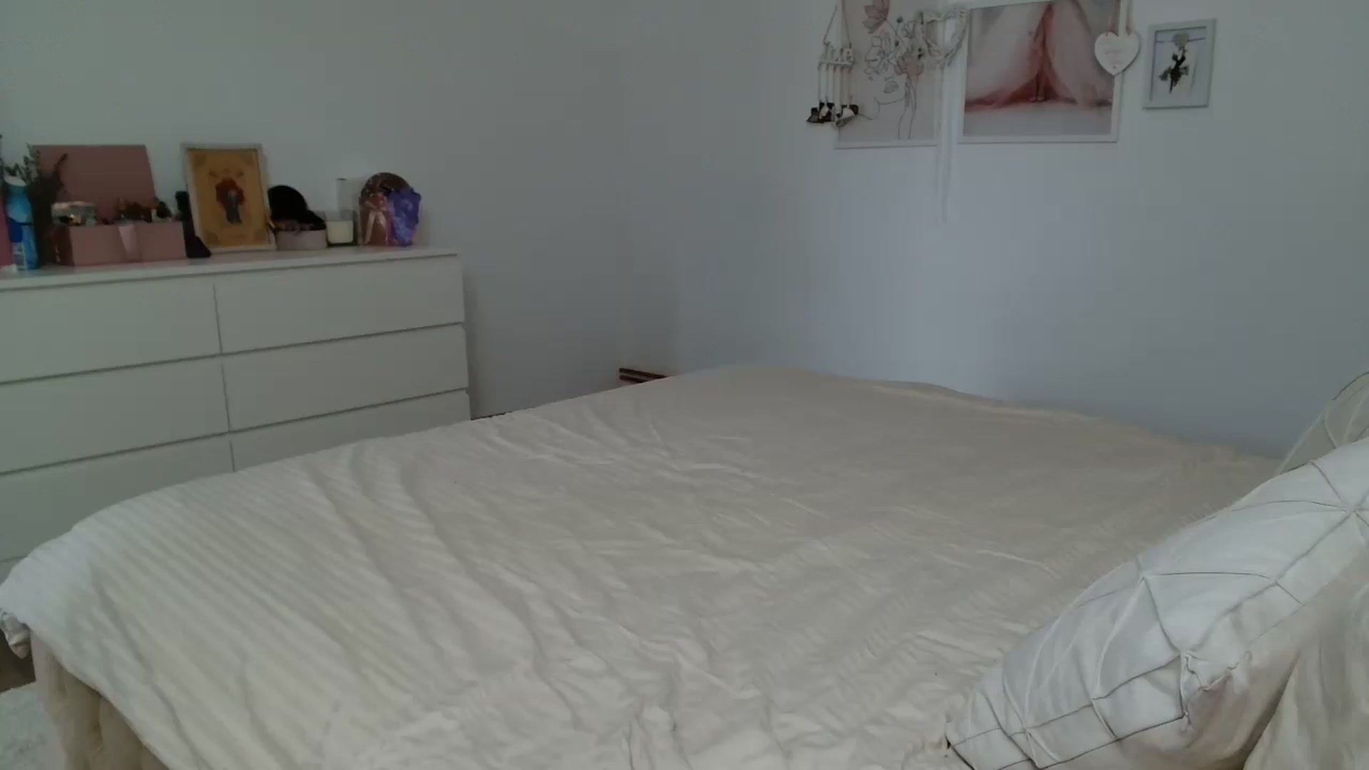 Gallery image thumbnail from Kandy_C's myfreecams stream on, 08/31/2024, 14:56 image 2 of 20