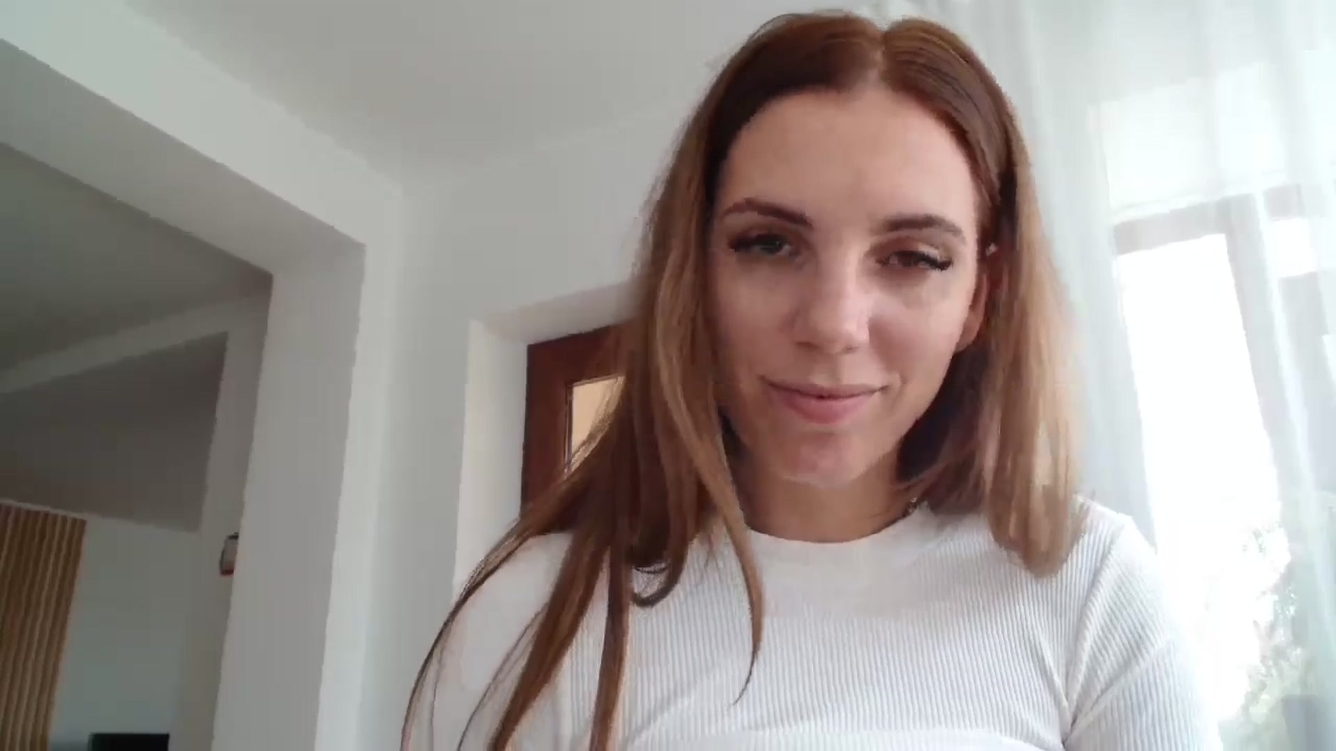 Gallery image thumbnail from Kandy_C's myfreecams stream on, 10/16/2024, 13:44 image 9 of 20