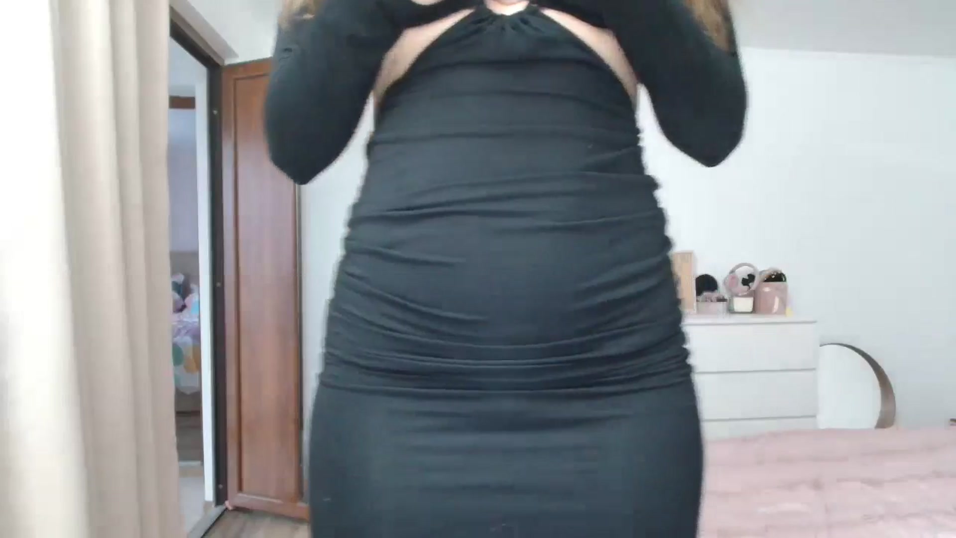 Gallery image thumbnail from Kandy_C's myfreecams stream on, 12/07/2024, 13:39 image 10 of 20