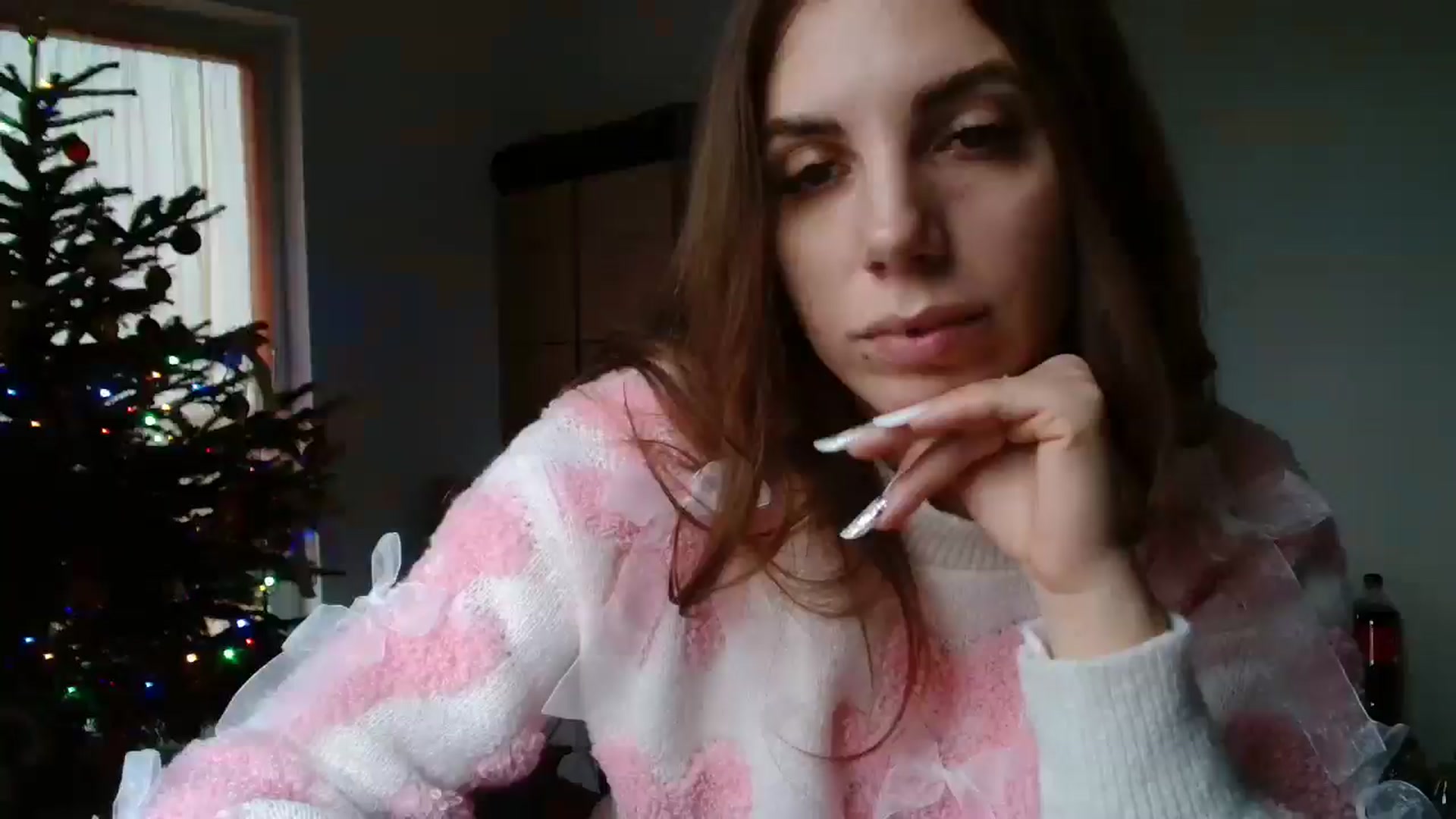 Gallery image thumbnail from Kandy_C's myfreecams stream on, 12/24/2024, 15:29 image 15 of 20