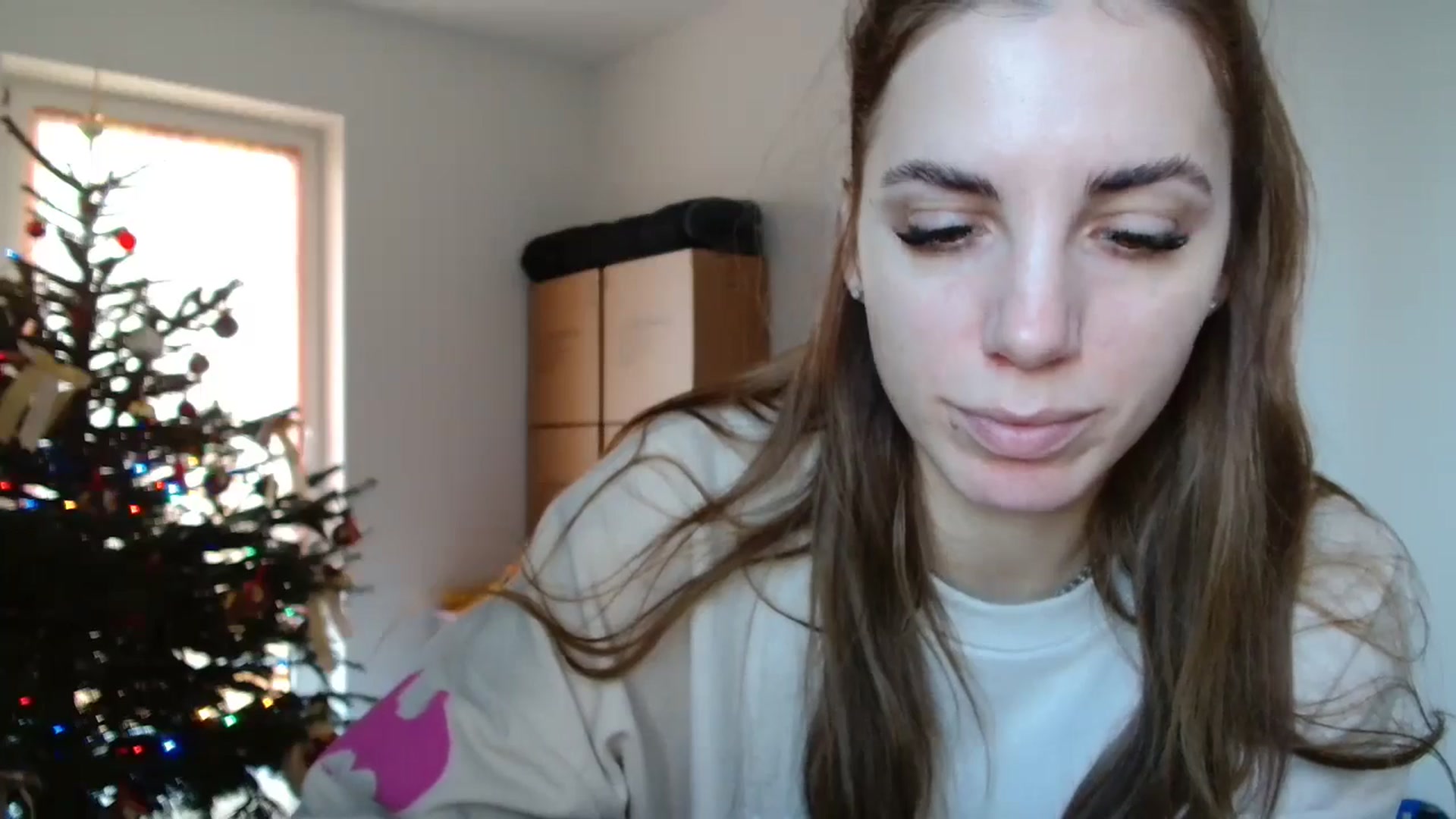 Gallery image thumbnail from Kandy_C's myfreecams stream on, 12/26/2024, 12:50 image 7 of 20