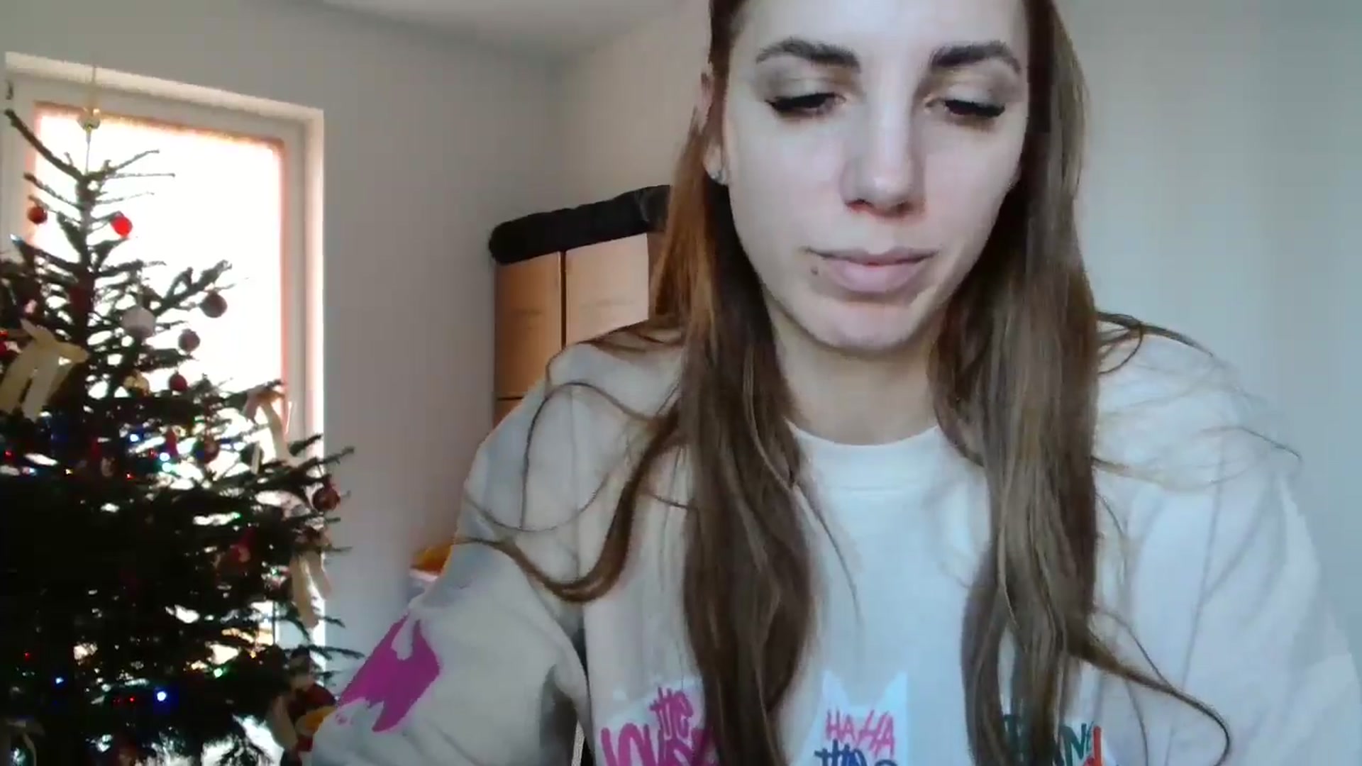Gallery image thumbnail from Kandy_C's myfreecams stream on, 12/26/2024, 12:50 image 9 of 20