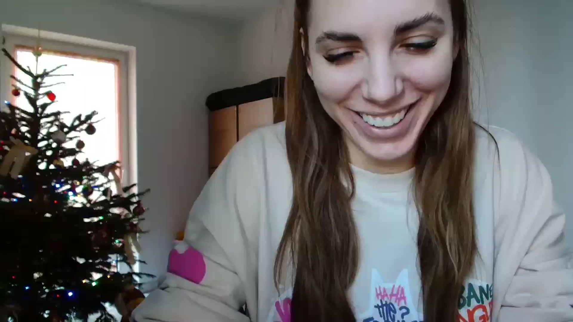 Gallery image thumbnail from Kandy_C's myfreecams stream on, 12/26/2024, 13:58 image 16 of 20