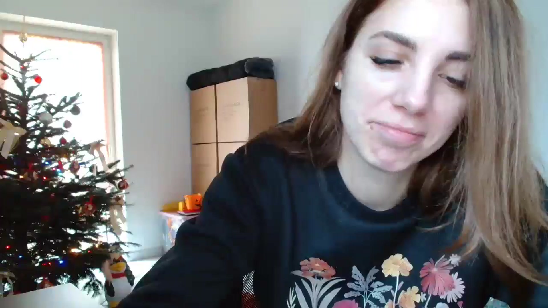 Gallery image thumbnail from Kandy_C's myfreecams stream on, 12/27/2024, 12:47 image 5 of 20
