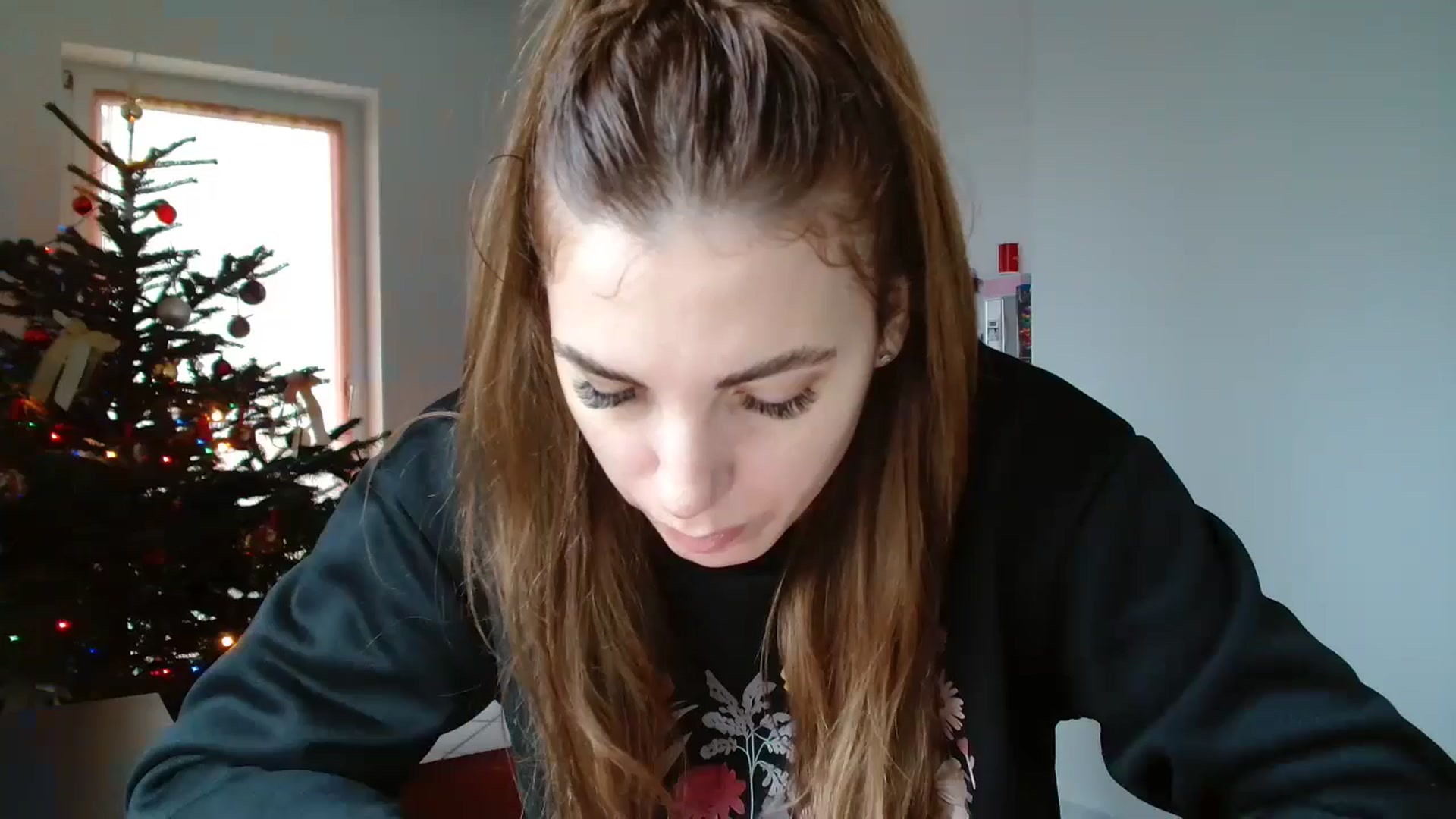 Gallery image thumbnail from Kandy_C's myfreecams stream on, 12/30/2024, 15:03 image 1 of 20