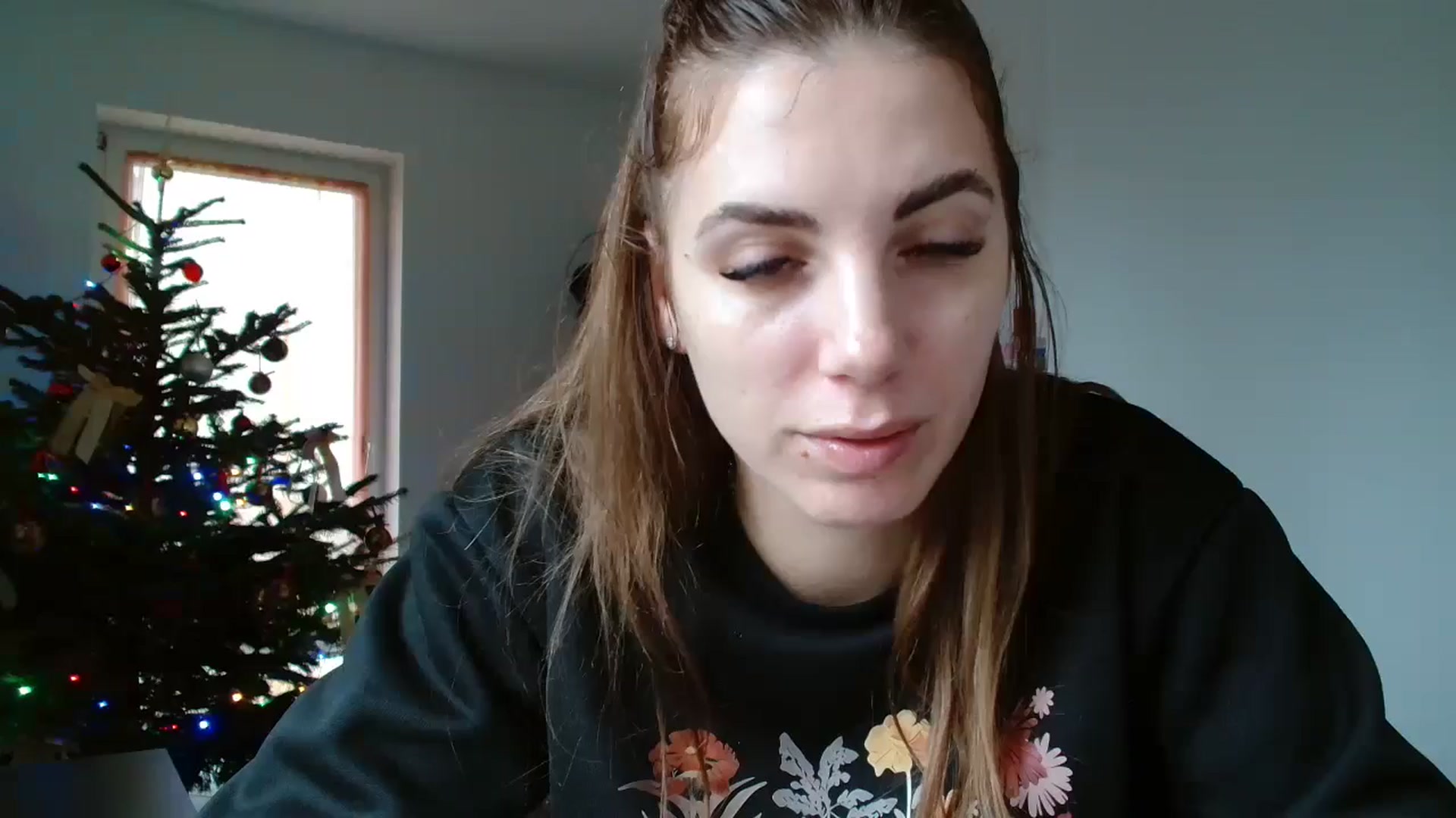 Gallery image thumbnail from Kandy_C's myfreecams stream on, 12/30/2024, 15:03 image 4 of 20