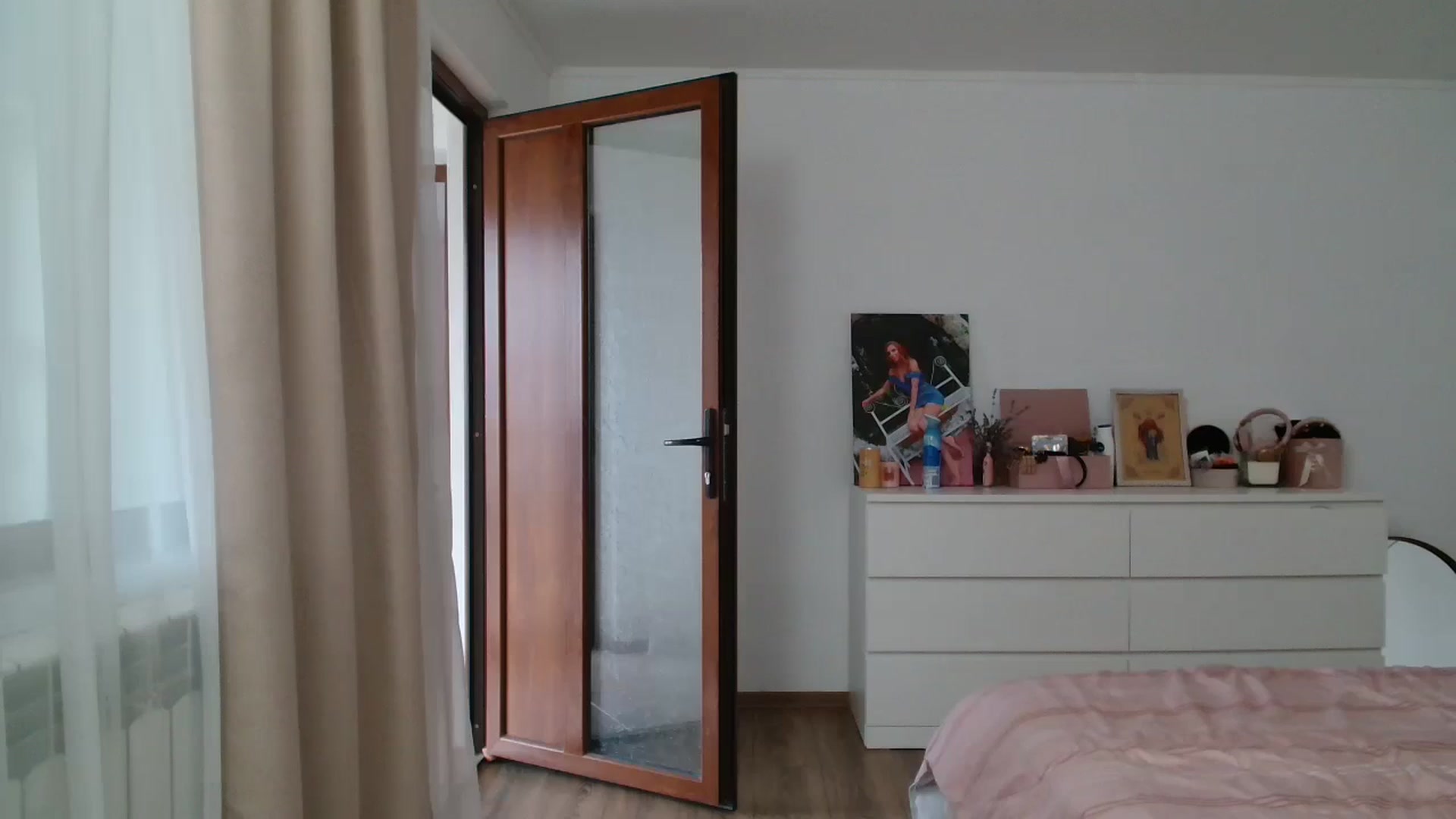 Gallery image thumbnail from Kandy_C's myfreecams stream on, 01/07/2025, 13:04 image 20 of 20