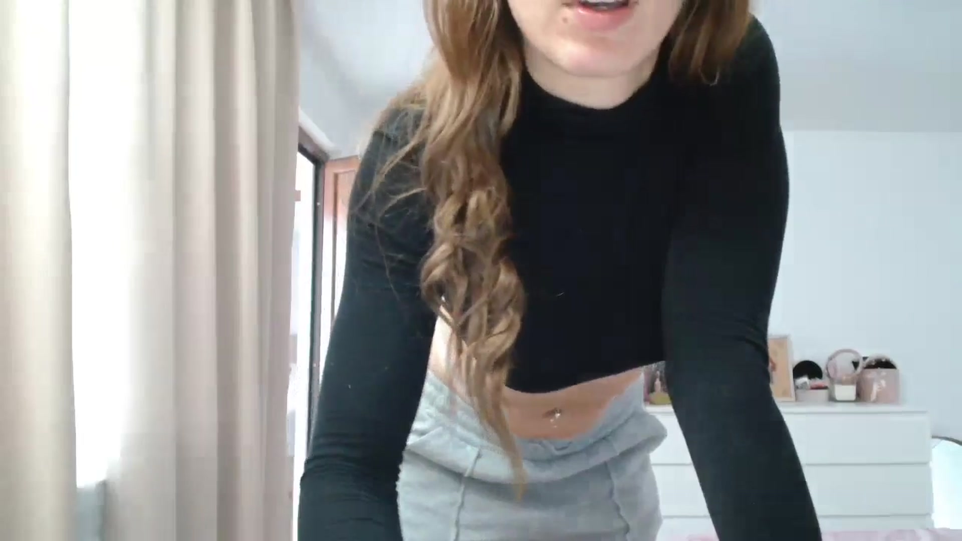 Gallery image thumbnail from Kandy_C's myfreecams stream on, 01/10/2025, 13:54 image 9 of 20