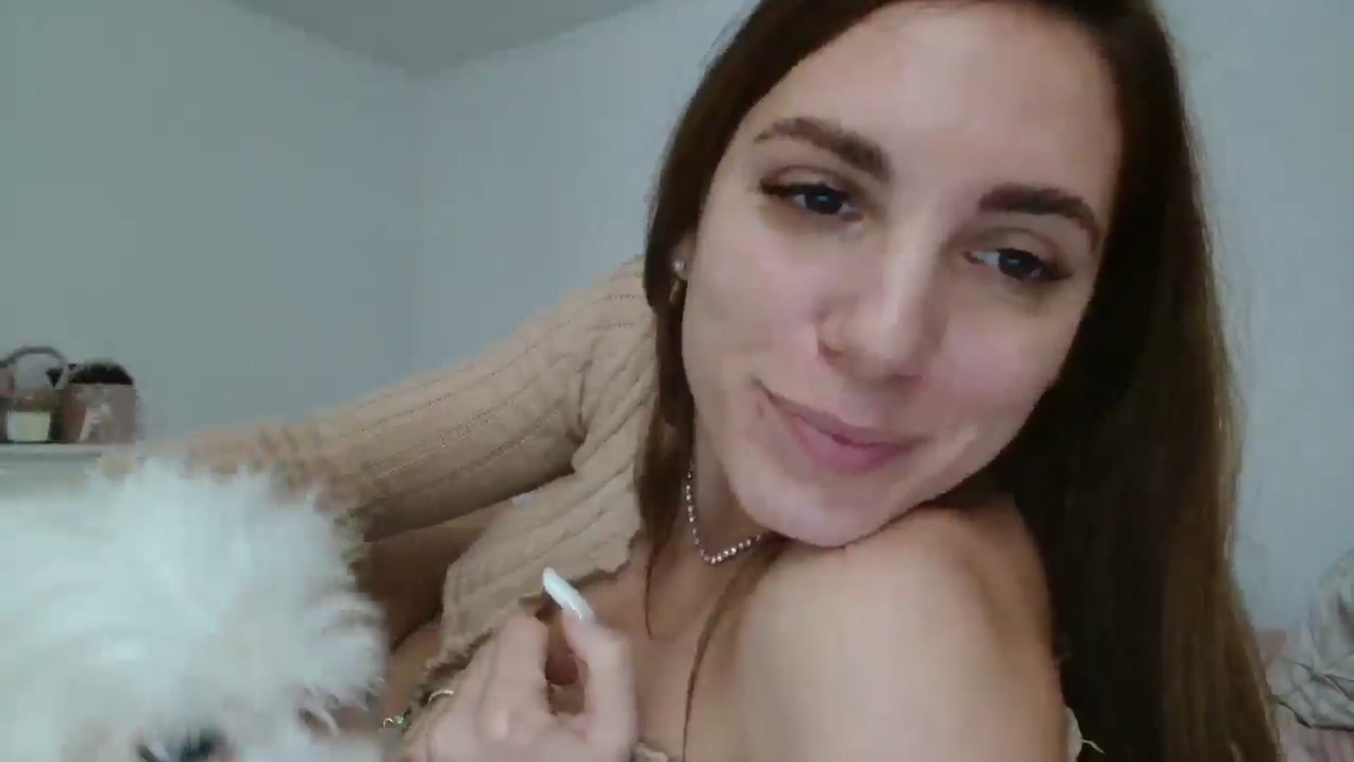 Gallery image thumbnail from Kandy_C's myfreecams stream on, 01/13/2025, 12:49 image 19 of 20