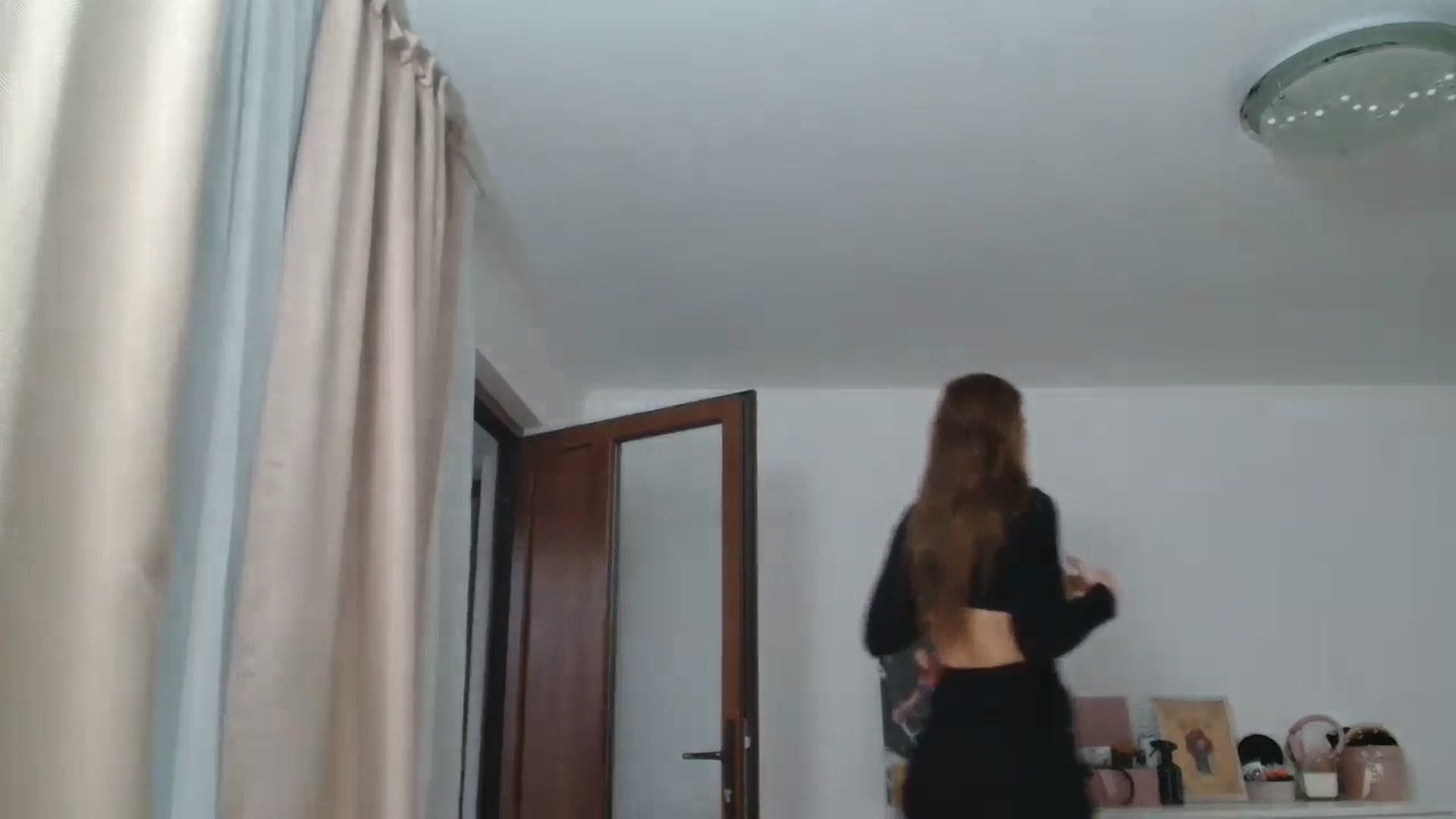 Gallery image thumbnail from Kandy_C's myfreecams stream on, 01/18/2025, 16:03 image 6 of 20
