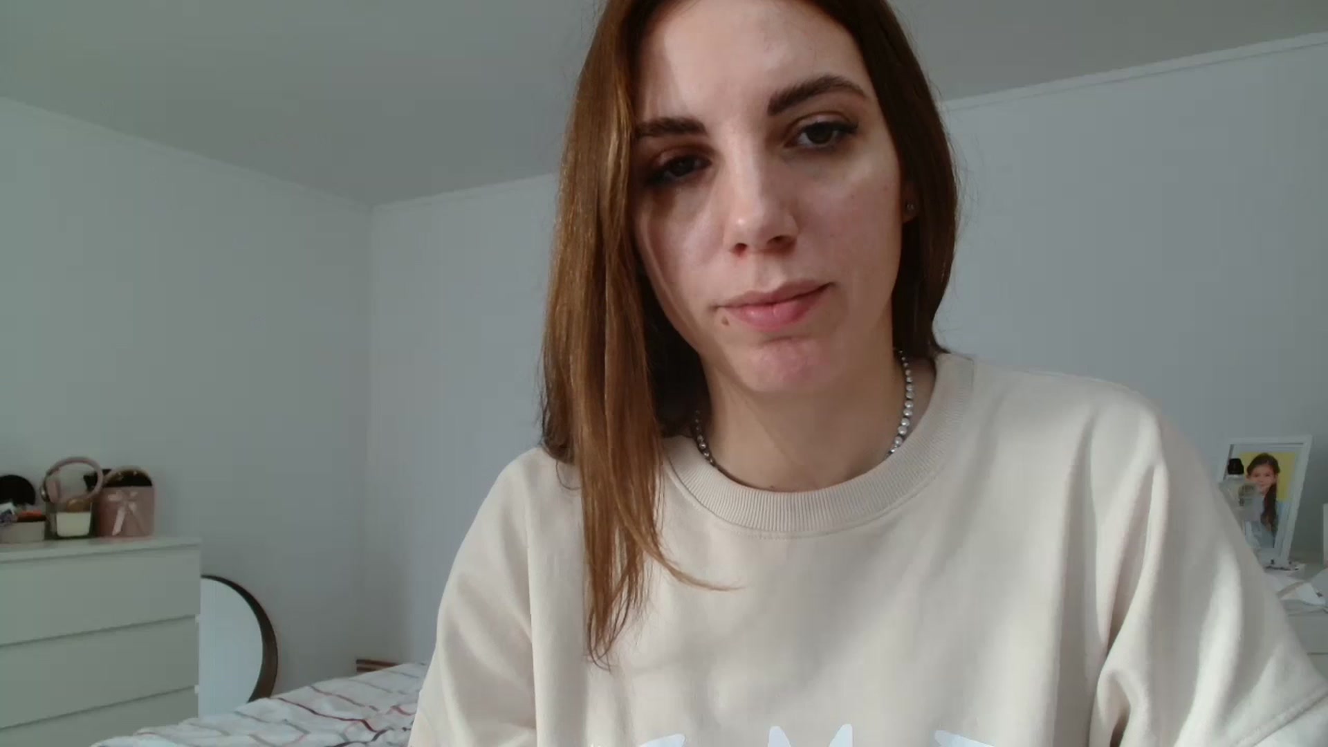 Gallery image thumbnail from Kandy_C's myfreecams stream on, 01/20/2025, 14:49 image 5 of 20