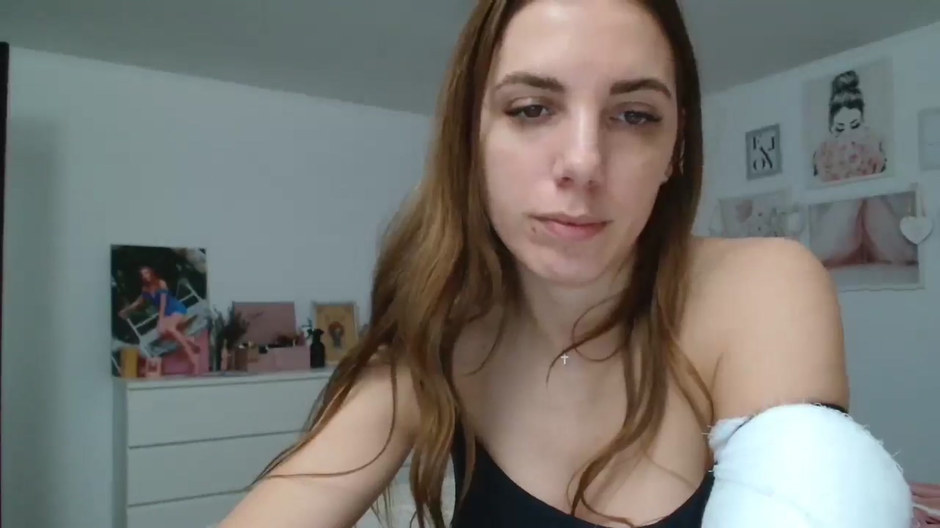 Gallery image thumbnail from Kandy_C's myfreecams stream on, 02/19/2025, 16:39 image 10 of 20