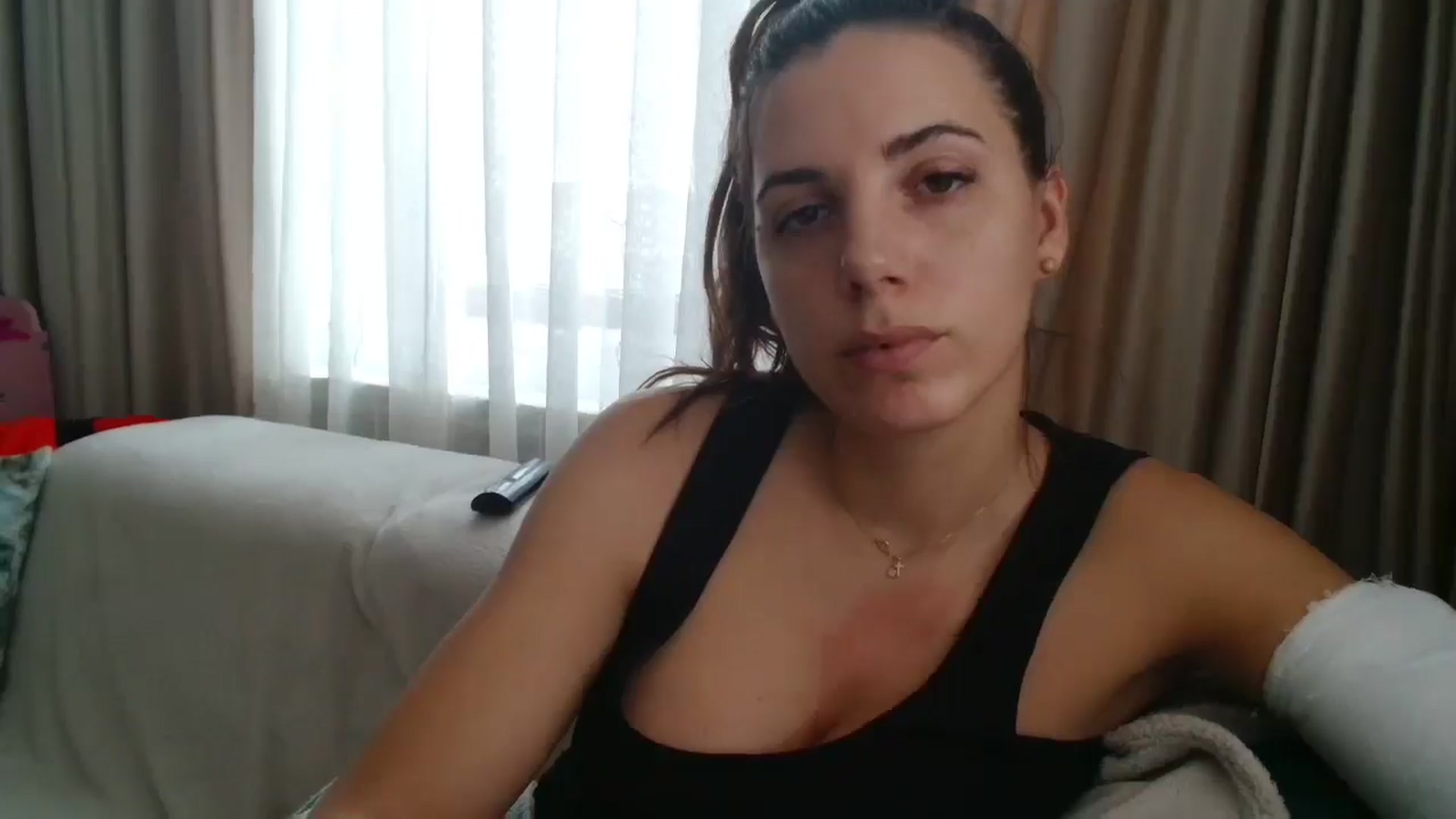 Gallery image thumbnail from Kandy_C's myfreecams stream on, 02/20/2025, 14:12 image 18 of 20