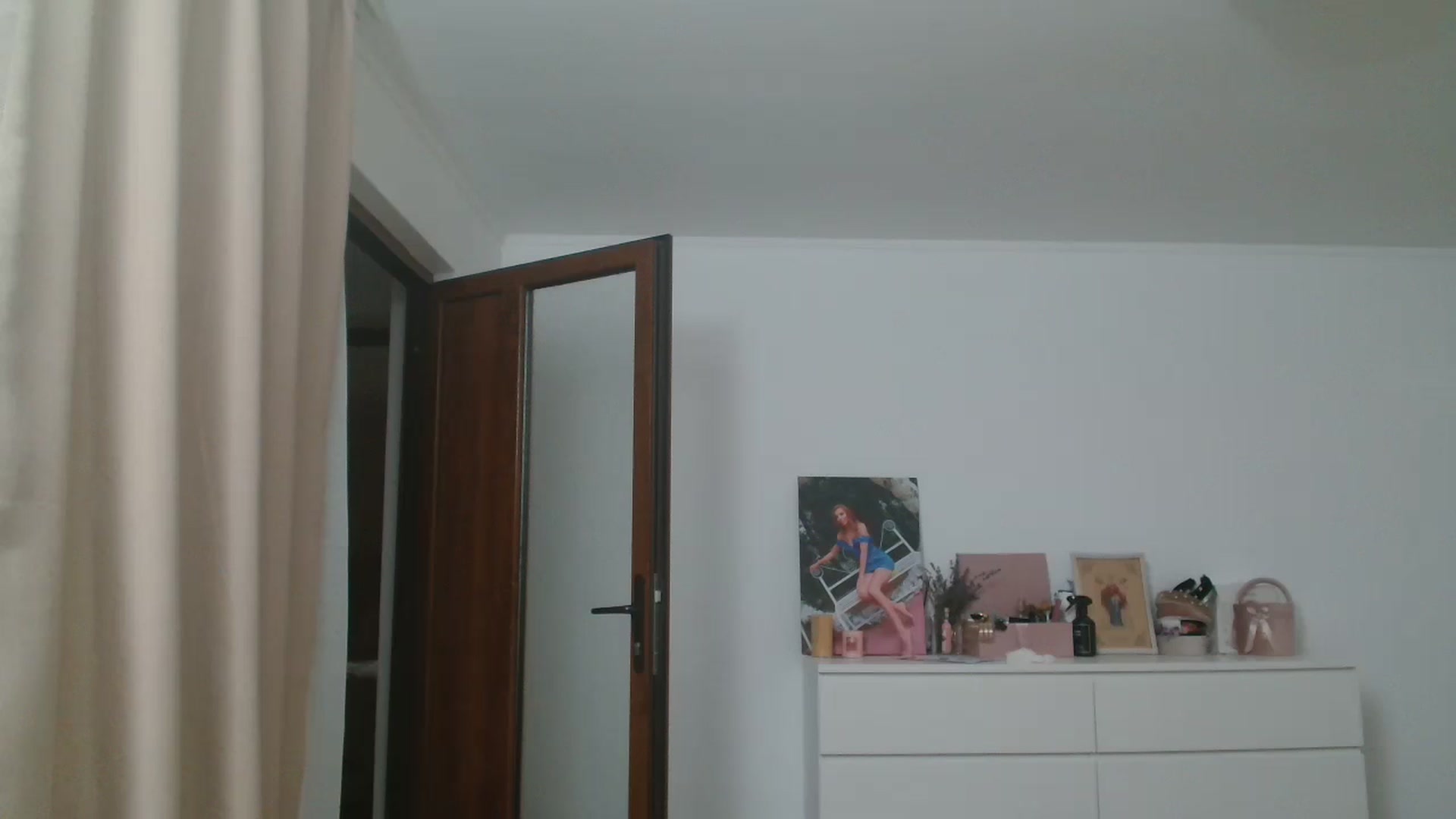 Gallery image thumbnail from Kandy_C's myfreecams stream on, 02/21/2025, 19:40 image 11 of 20