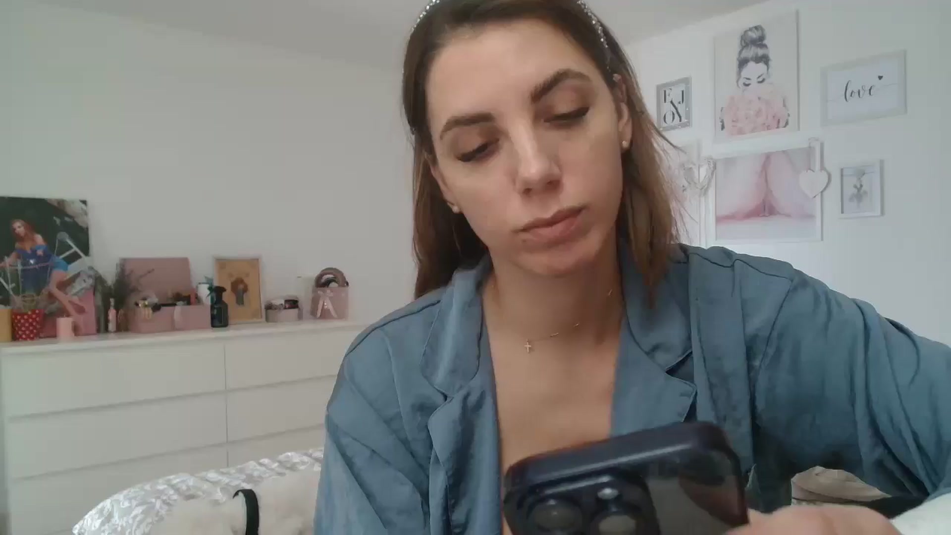 Gallery image thumbnail from Kandy_C's myfreecams stream on, 03/03/2025, 12:26 image 16 of 20
