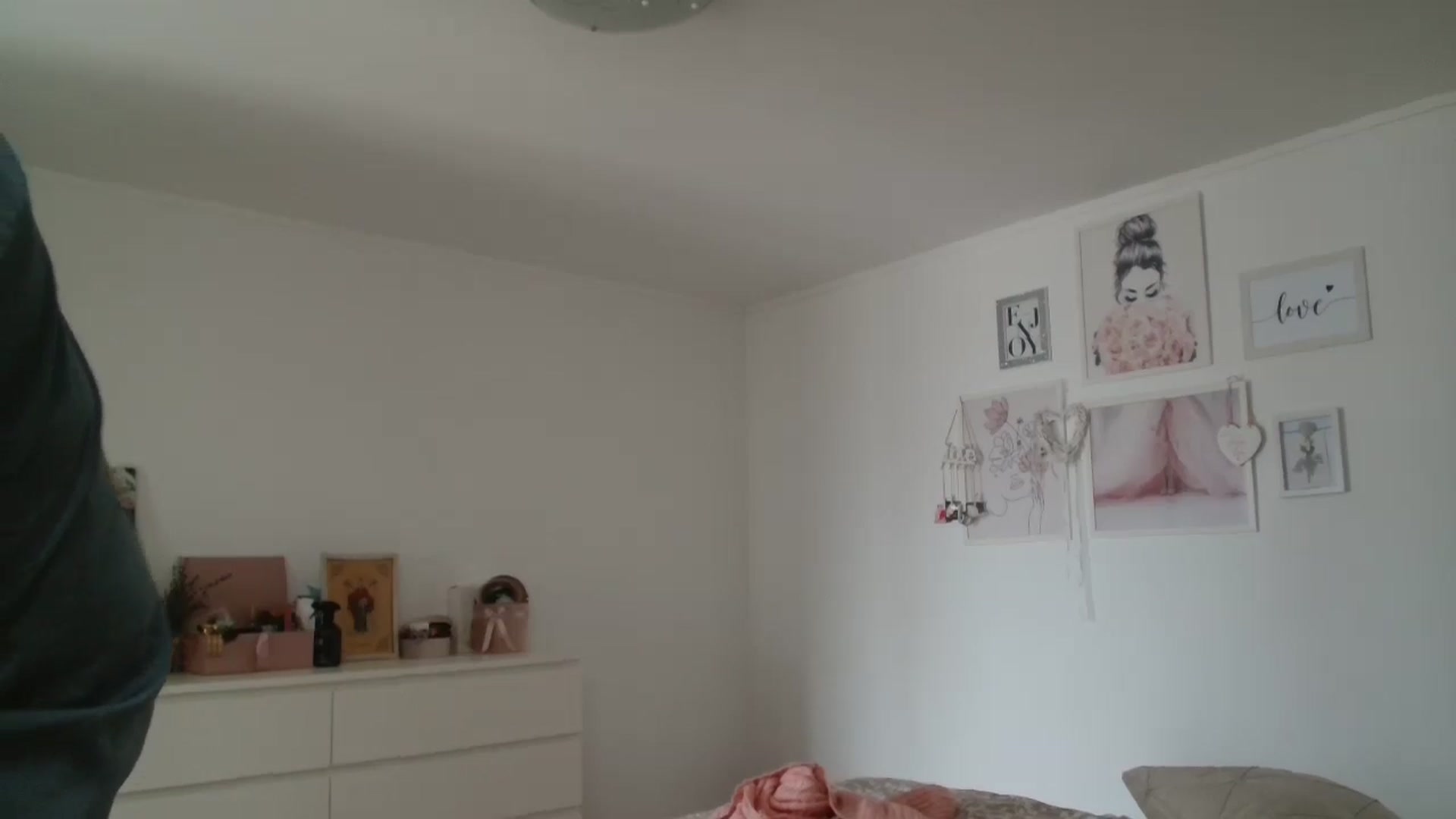 Gallery image thumbnail from Kandy_C's myfreecams stream on, 03/03/2025, 12:26 image 13 of 20