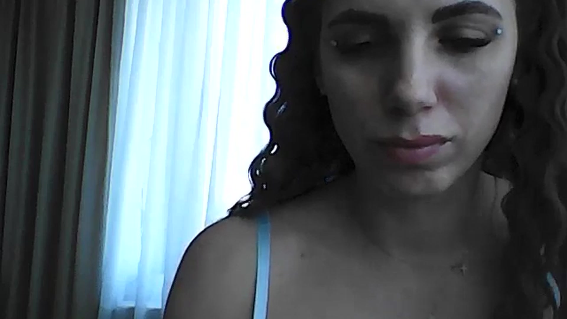 Gallery image thumbnail from Kandy_C's myfreecams stream on, 03/05/2025, 13:02 image 10 of 20