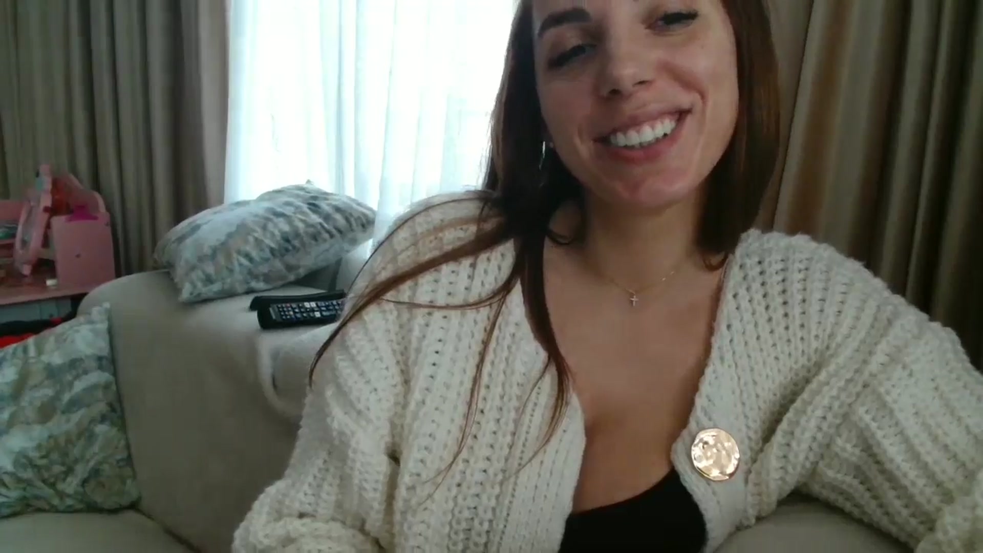 Gallery image thumbnail from Kandy_C's myfreecams stream on, 03/12/2025, 14:47 image 11 of 20