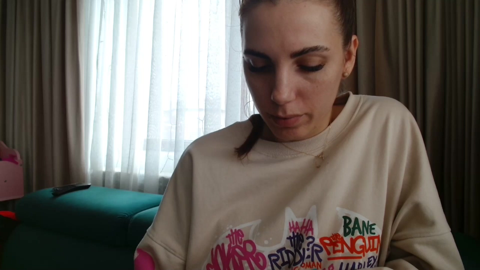 Gallery image thumbnail from Kandy_C's myfreecams stream on, 03/31/2025, 13:47 image 8 of 20