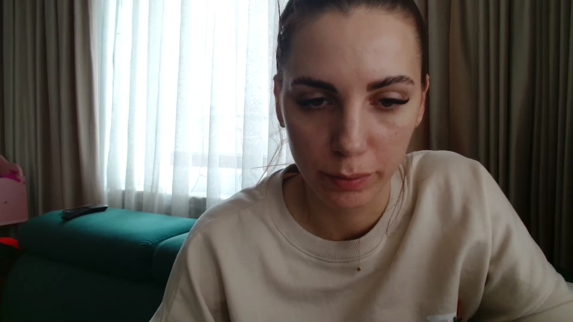 Gallery image thumbnail from Kandy_C's myfreecams stream on, 03/31/2025, 13:47 image 3 of 20
