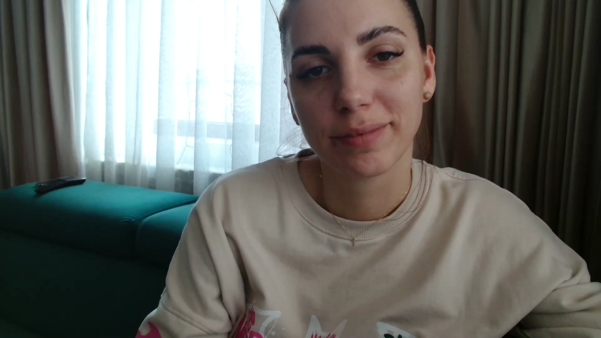 Gallery image thumbnail from Kandy_C's myfreecams stream on, 03/31/2025, 13:47 image 12 of 20