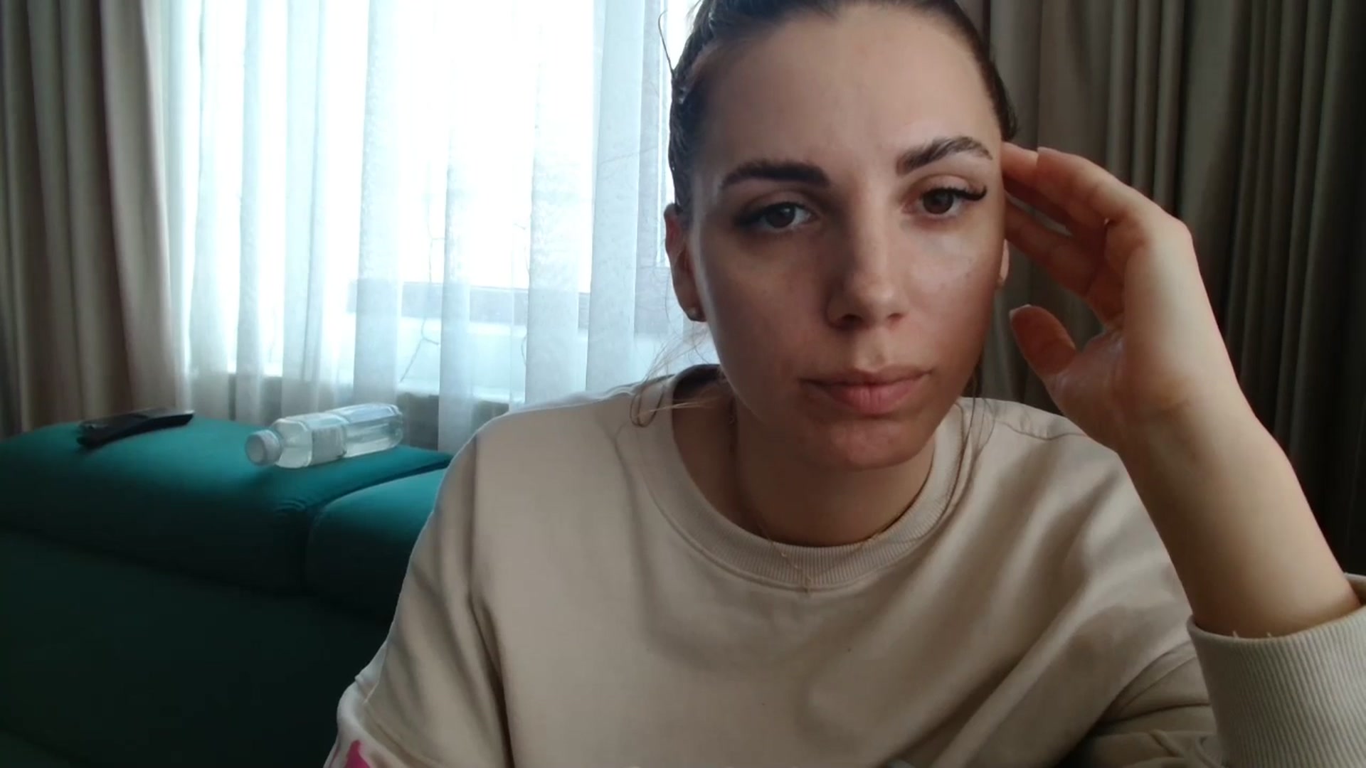 Gallery image thumbnail from Kandy_C's myfreecams stream on, 03/31/2025, 13:47 image 14 of 20