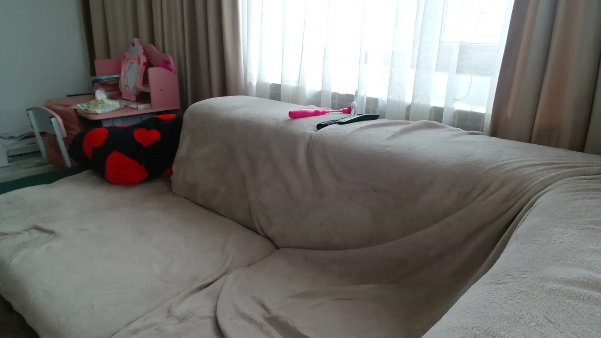 Gallery image thumbnail from Kandy_C's myfreecams stream on, 04/02/2025, 11:51 image 7 of 20