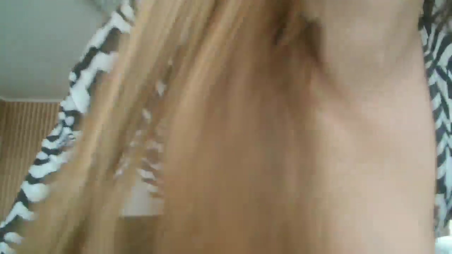 Gallery image thumbnail from Kandy_C's myfreecams stream on, 04/10/2025, 14:10 image 10 of 20