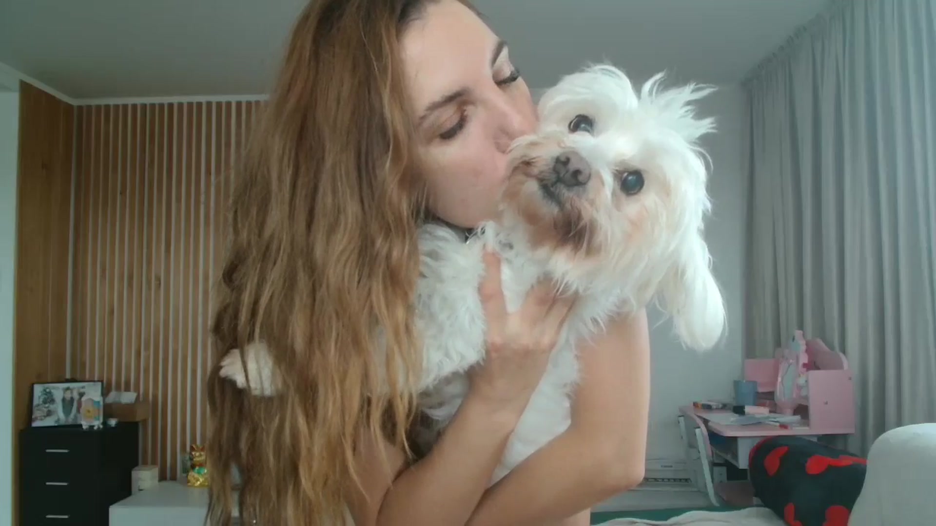 Gallery image thumbnail from Kandy_C's myfreecams stream on, 05/30/2025, 12:33 image 12 of 20