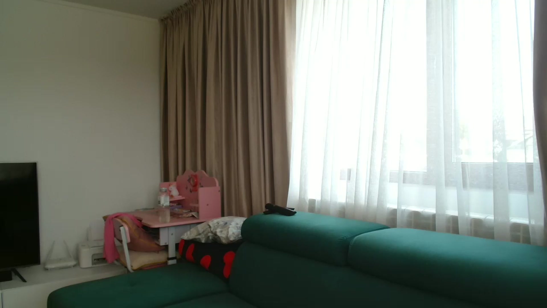 Gallery image thumbnail from Kandy_C's myfreecams stream on, 06/11/2025, 11:31 image 8 of 20