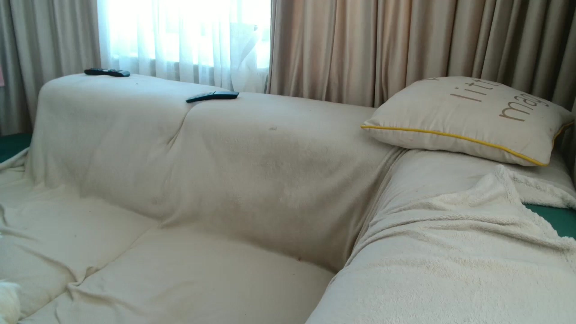 Gallery image thumbnail from Kandy_C's myfreecams stream on, 08/13/2025, 14:15 image 5 of 20