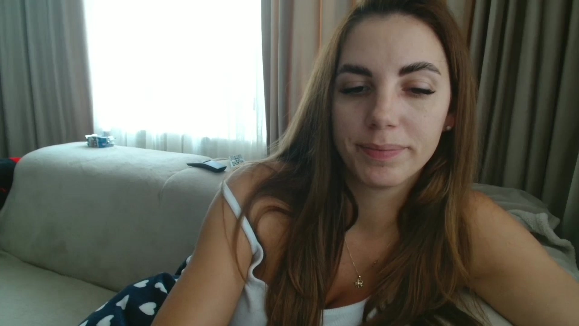 Gallery image thumbnail from Kandy_C's myfreecams stream on, 09/30/2025, 13:15 image 8 of 20