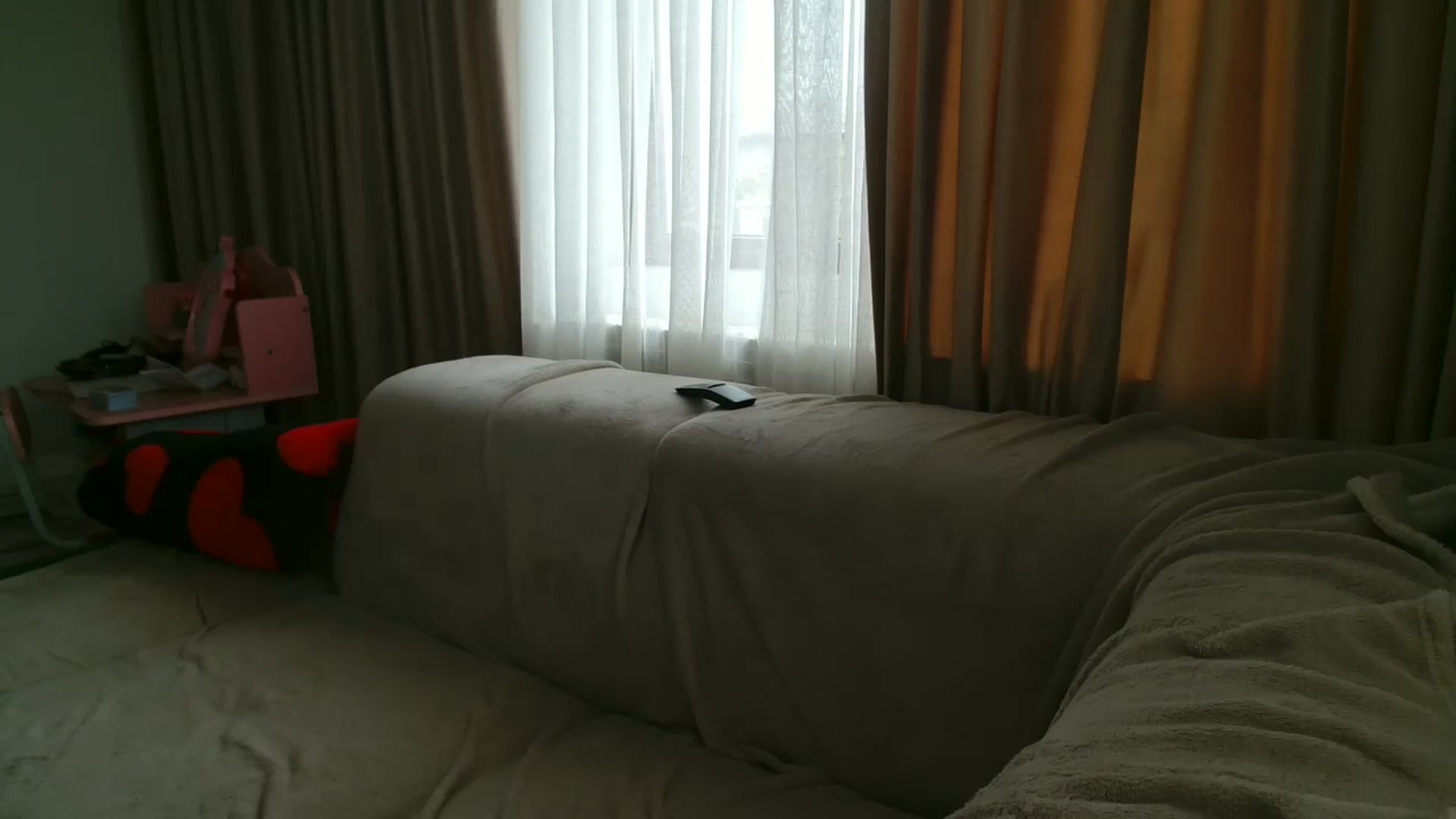 Gallery image thumbnail from Kandy_C's myfreecams stream on, 10/06/2025, 12:46 image 17 of 20
