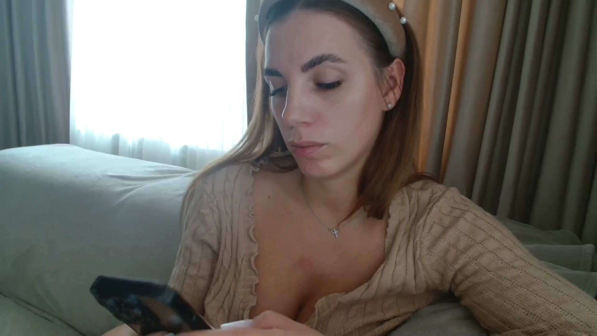 Gallery image thumbnail from Kandy_C's myfreecams stream on, 10/08/2025, 14:05 image 14 of 20