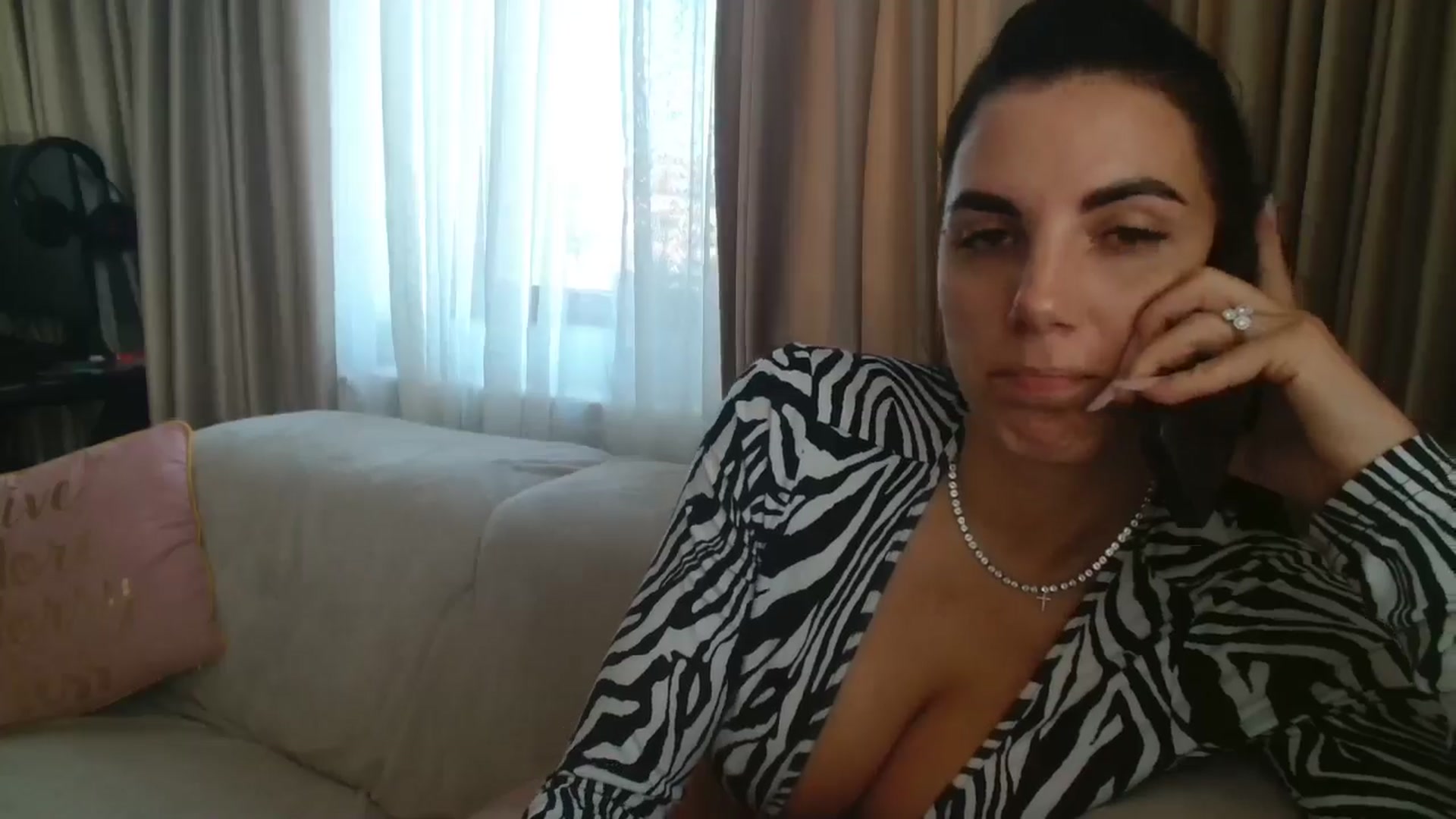 Gallery image thumbnail from Kandy_C's myfreecams stream on, 10/22/2025, 14:28 image 13 of 20